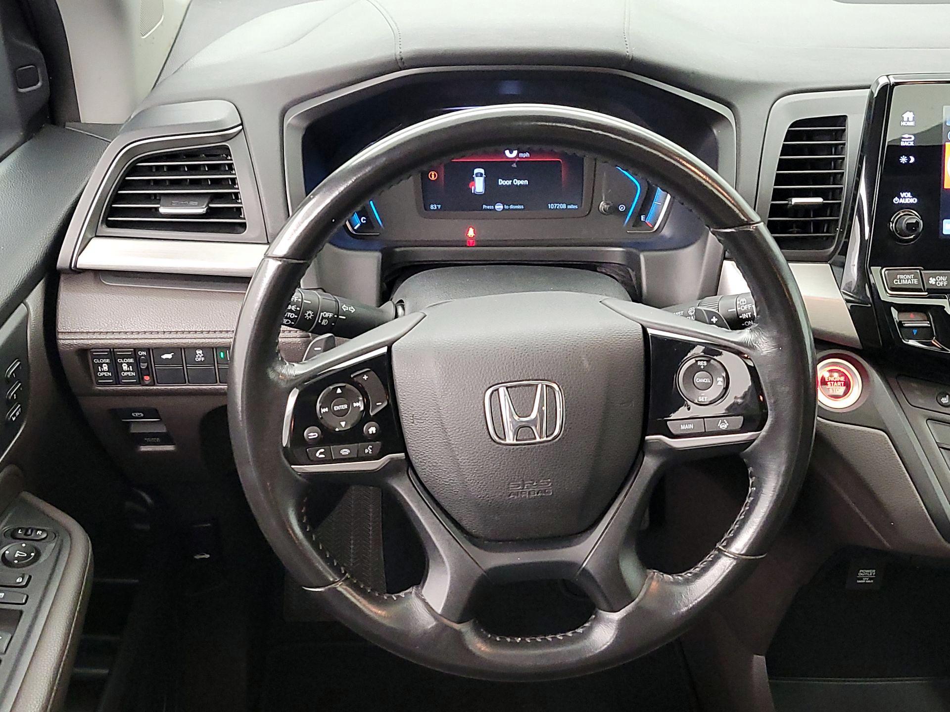 Thumbnail: 2018 Honda Odyssey - 10