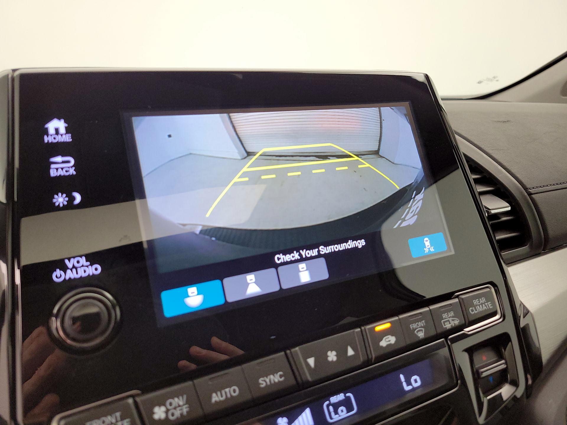 Thumbnail: 2018 Honda Odyssey - 14