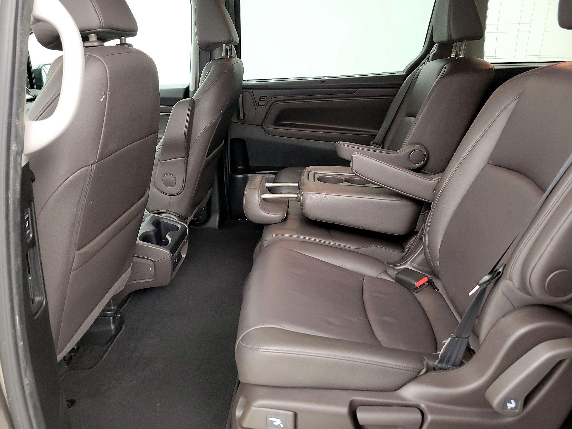 Thumbnail: 2018 Honda Odyssey - 20