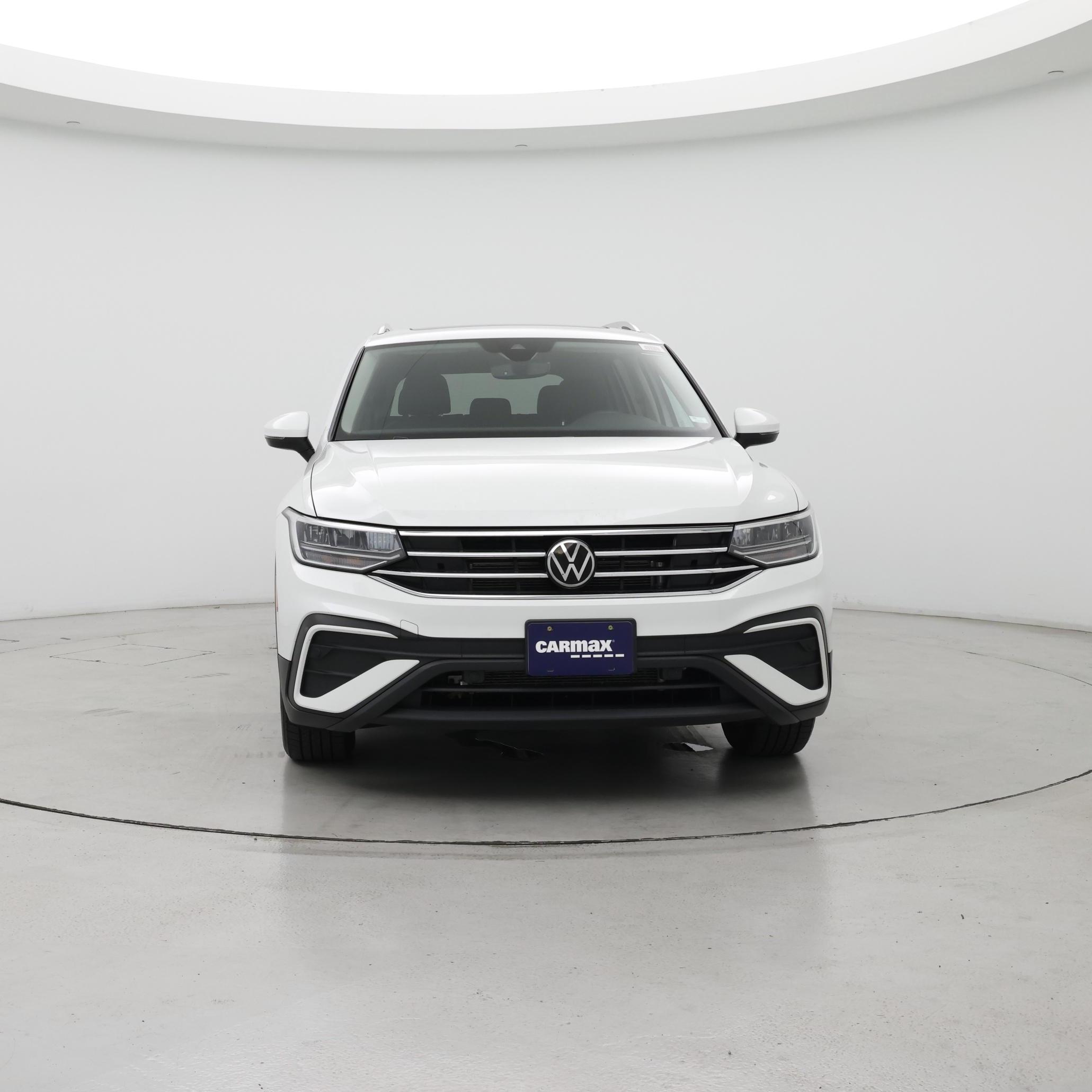 Thumbnail: 2022 Volkswagen Tiguan - 5