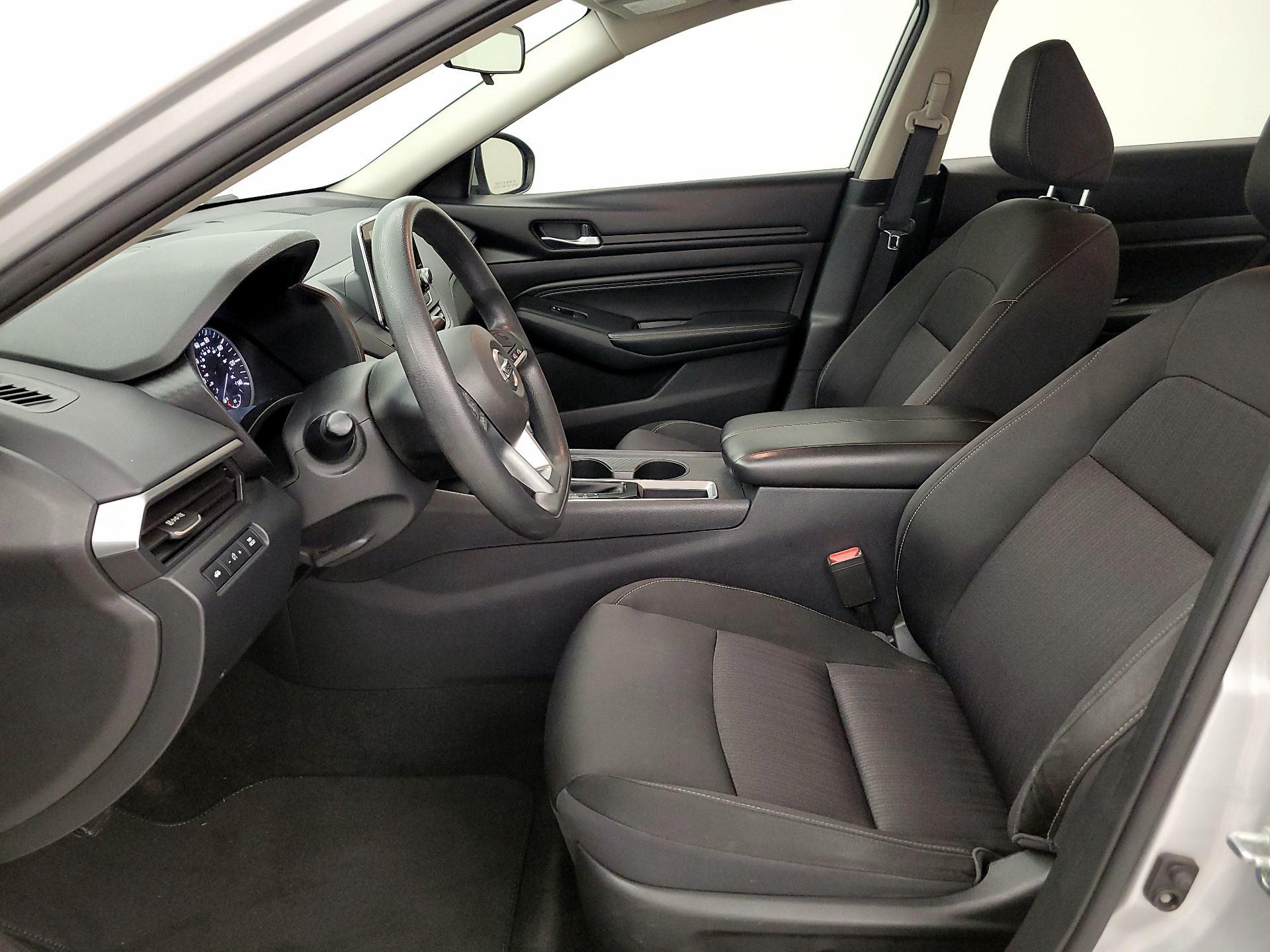 Thumbnail: 2019 Nissan Altima - 11
