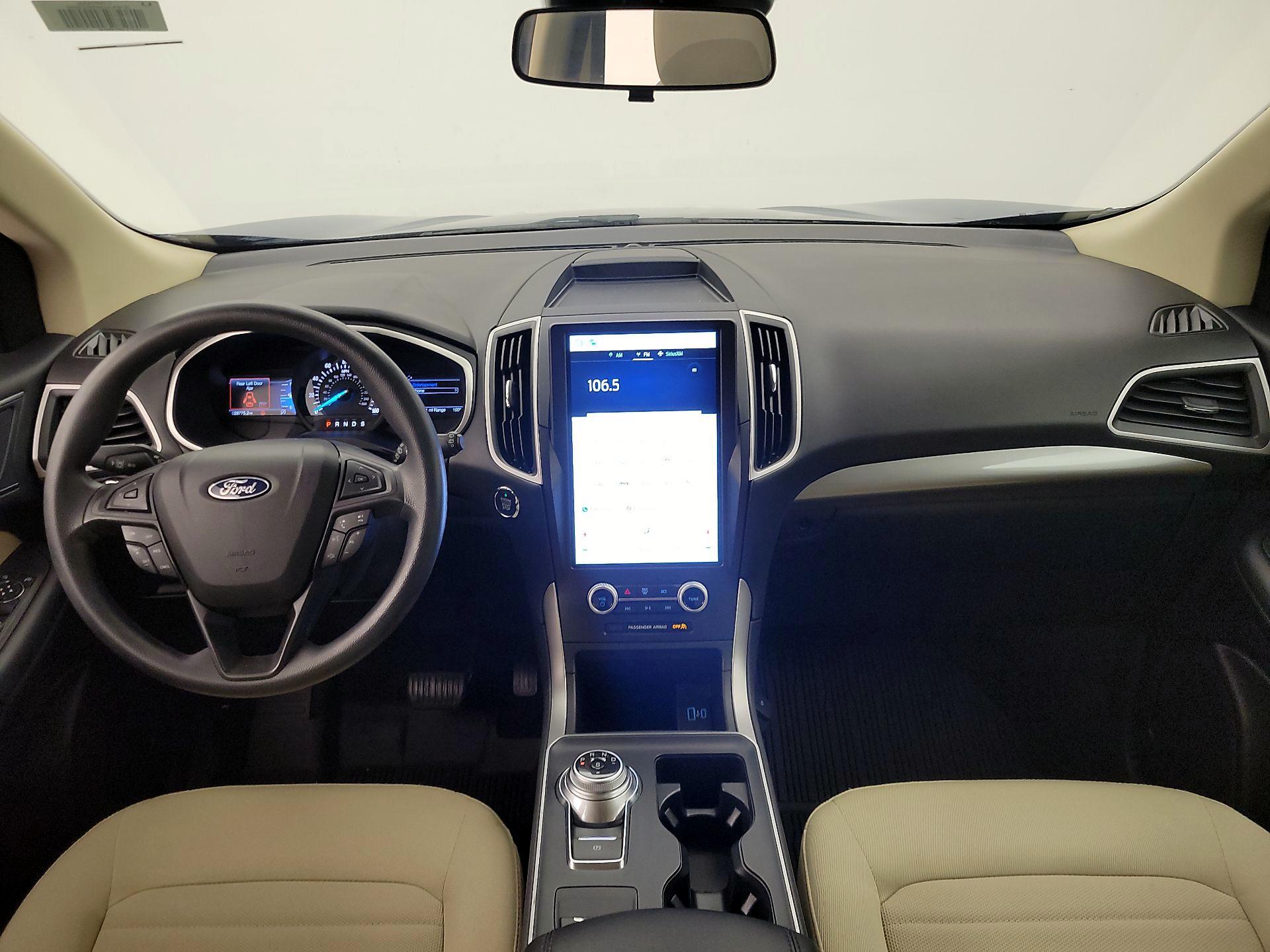 Thumbnail: 2021 Ford Edge - 9