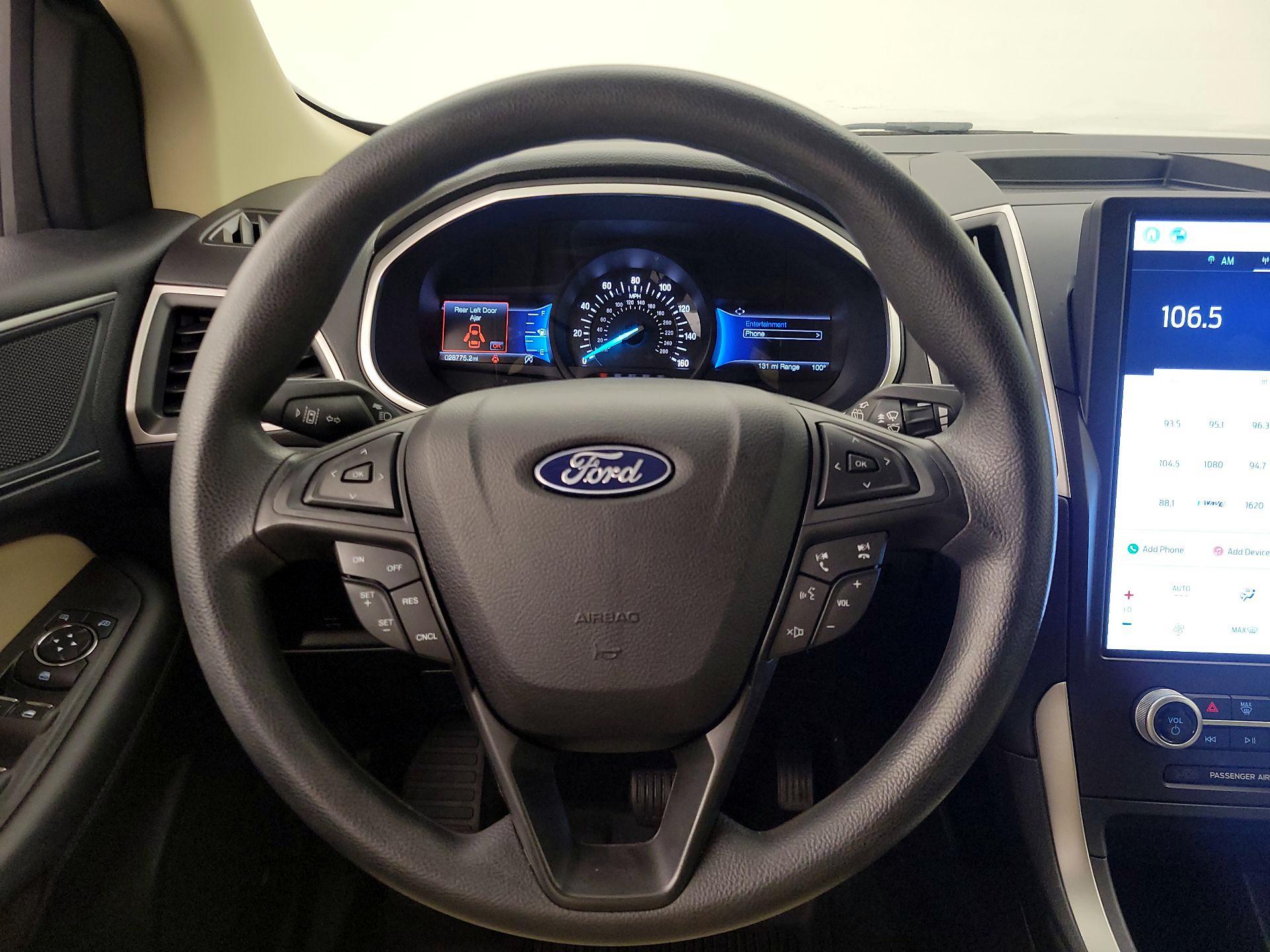 Thumbnail: 2021 Ford Edge - 10