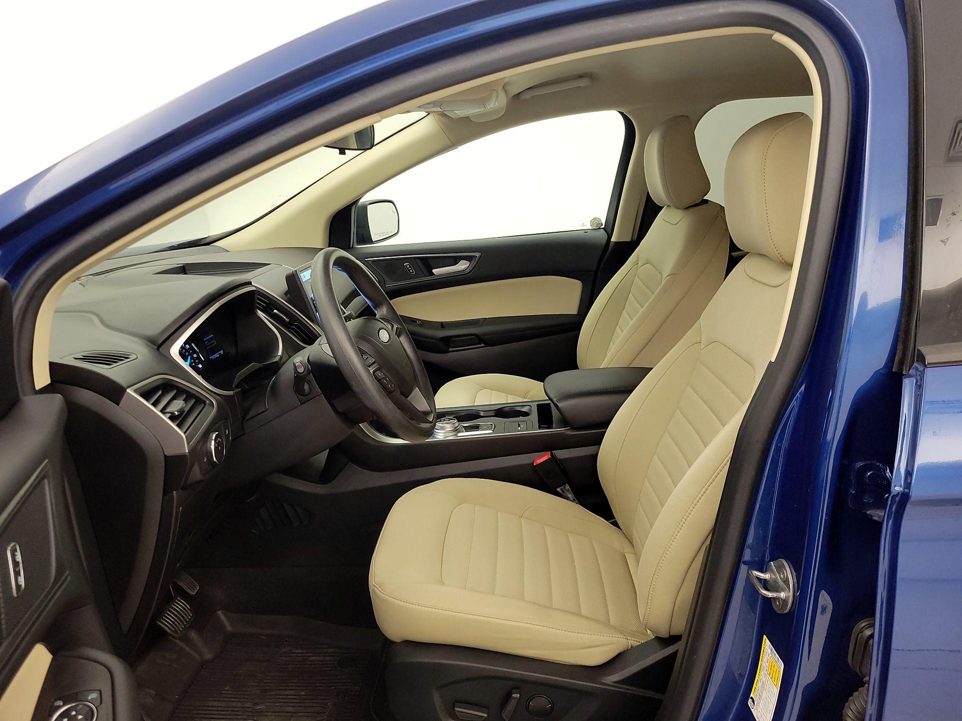 Thumbnail: 2021 Ford Edge - 11