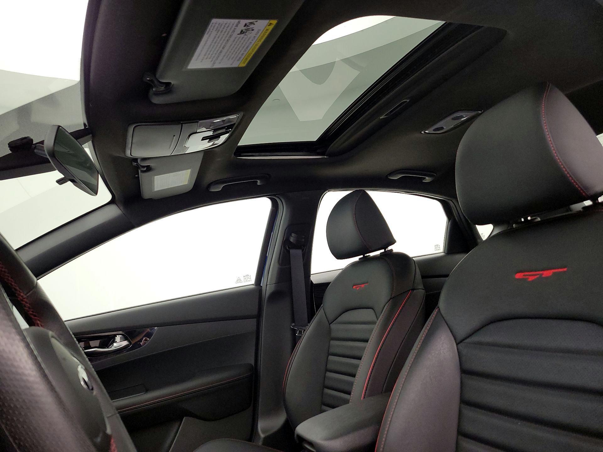 Thumbnail: 2020 Kia Forte - 19