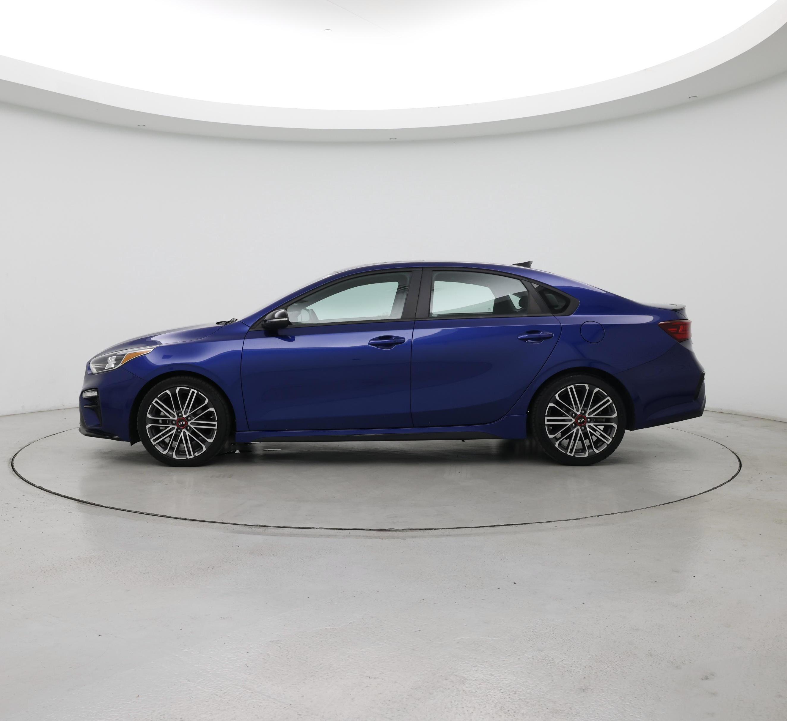 Thumbnail: 2020 Kia Forte - 3