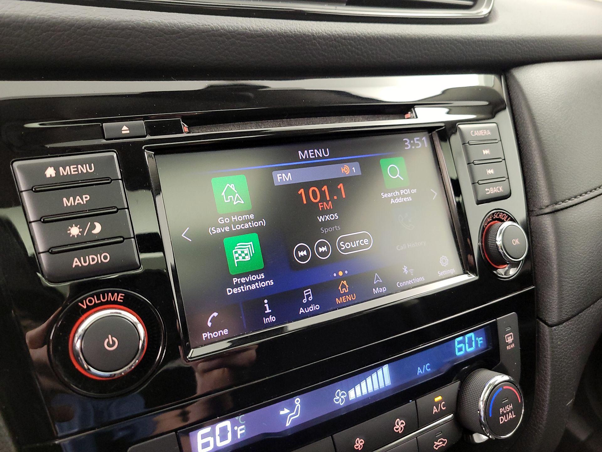 Thumbnail: 2019 Nissan Rogue - 16