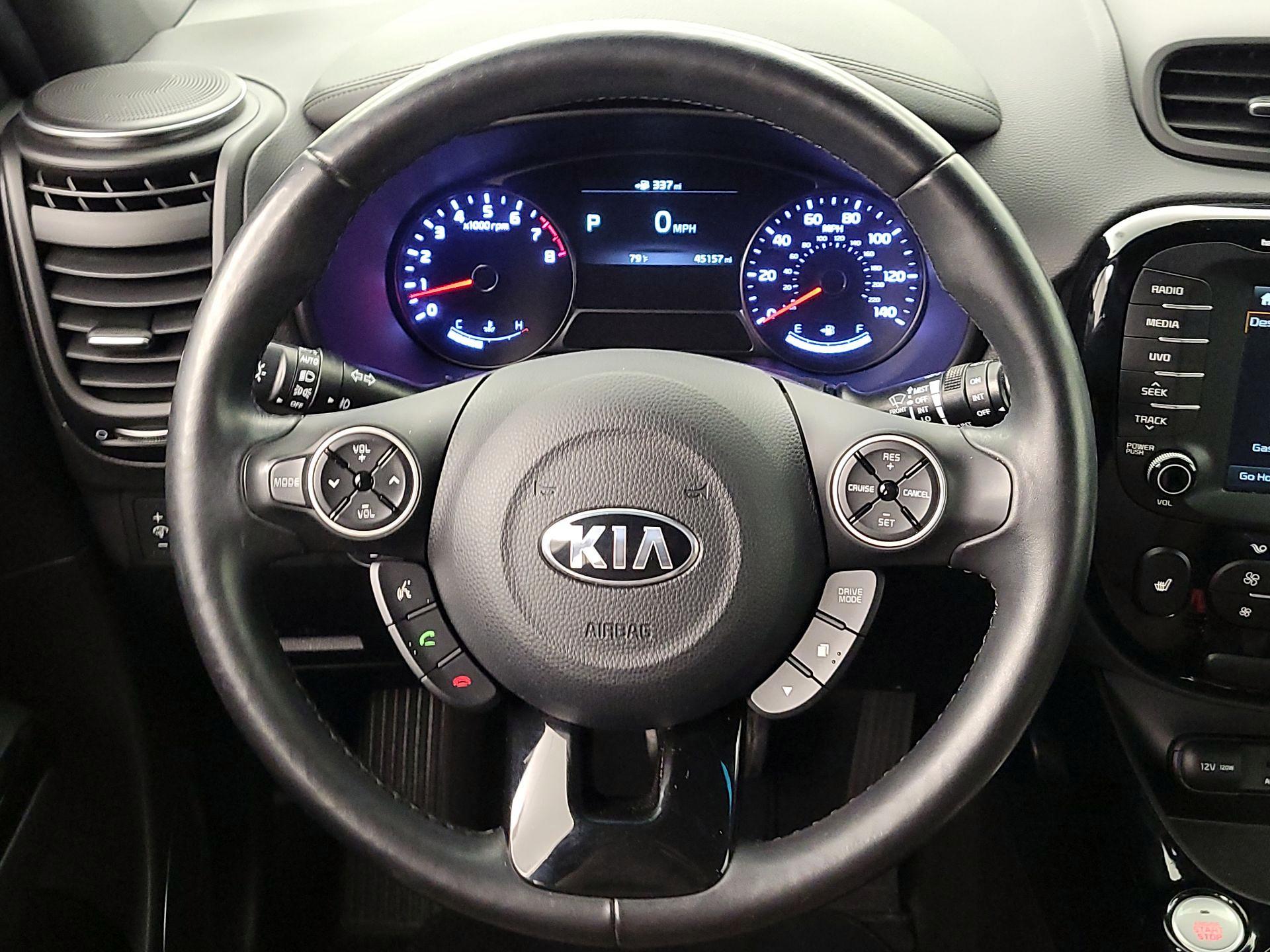 Thumbnail: 2017 Kia Soul - 10