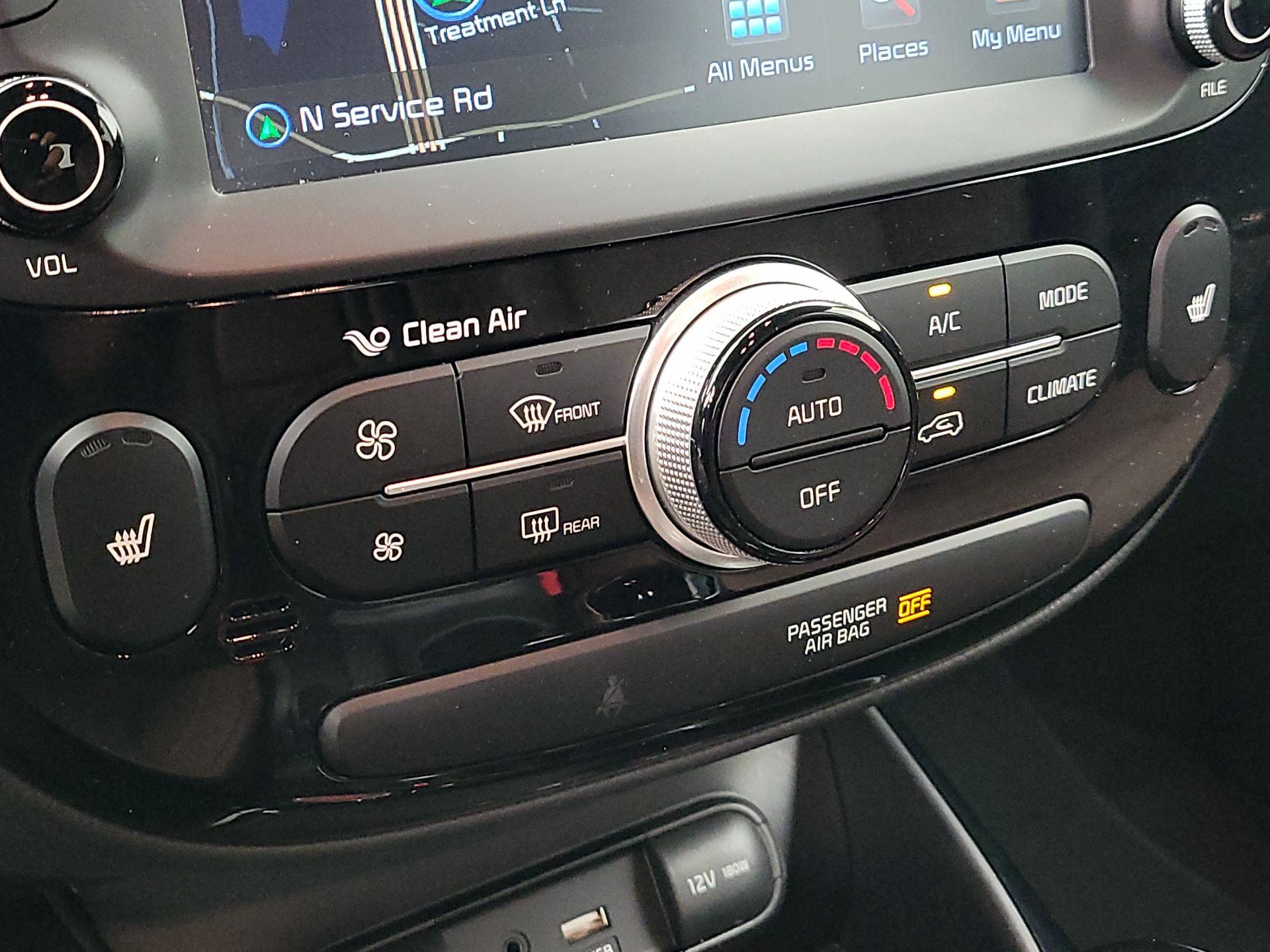 Thumbnail: 2017 Kia Soul - 17