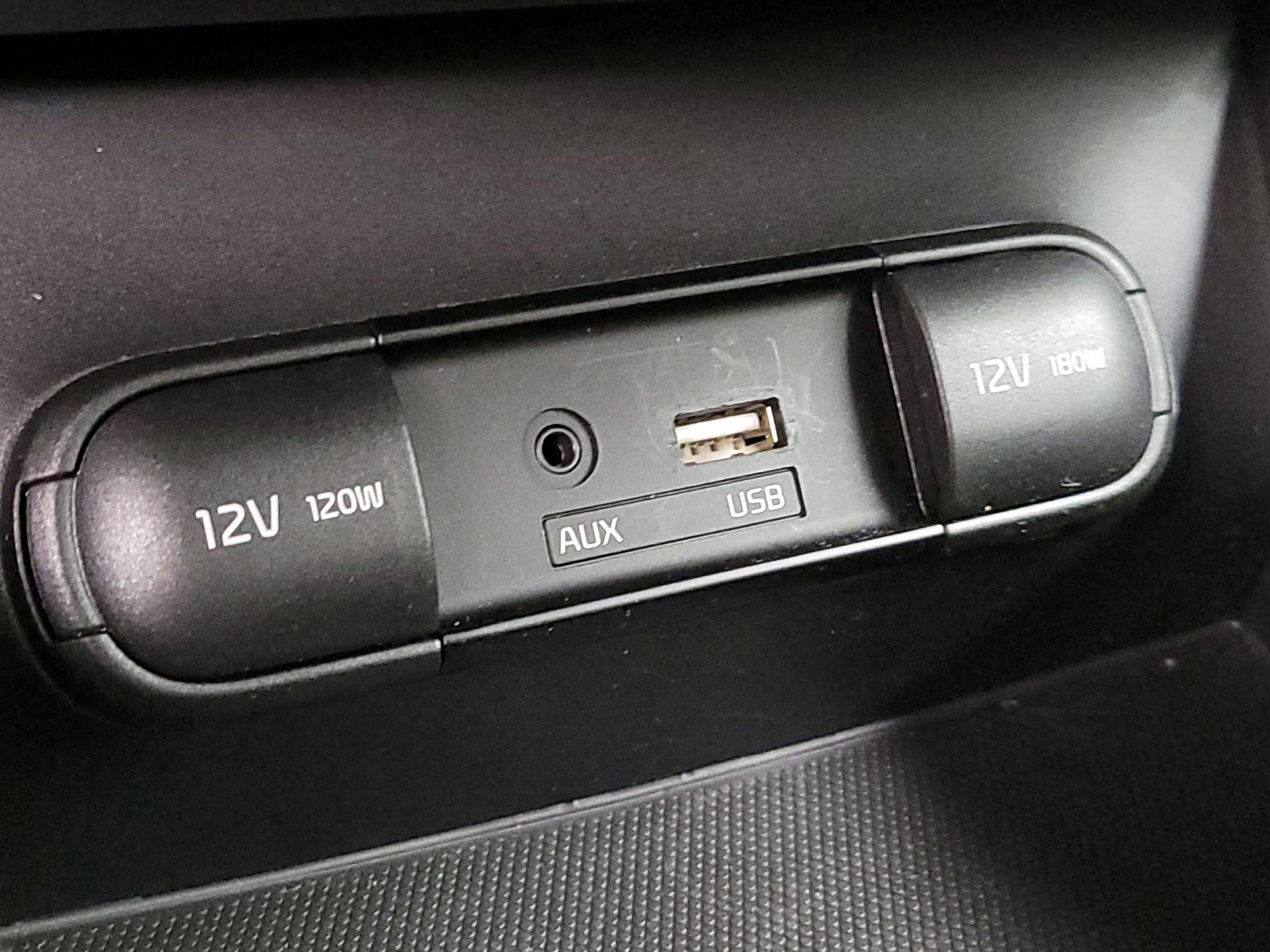 Thumbnail: 2017 Kia Soul - 19
