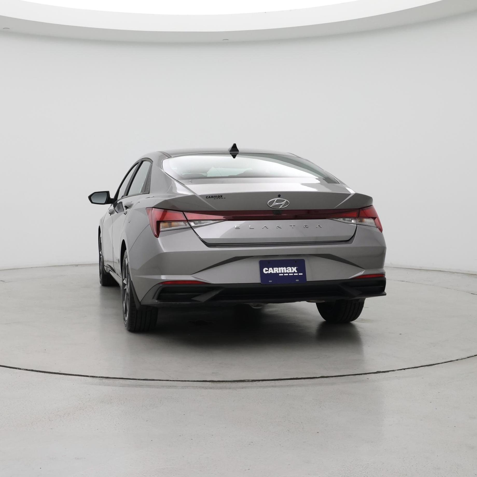 Thumbnail: 2023 Hyundai Elantra - 6