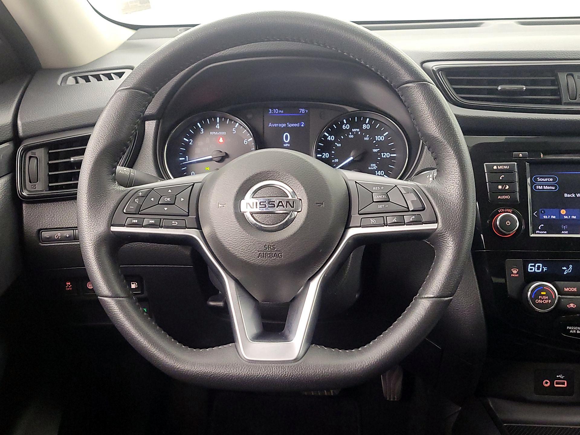 Thumbnail: 2019 Nissan Rogue - 10