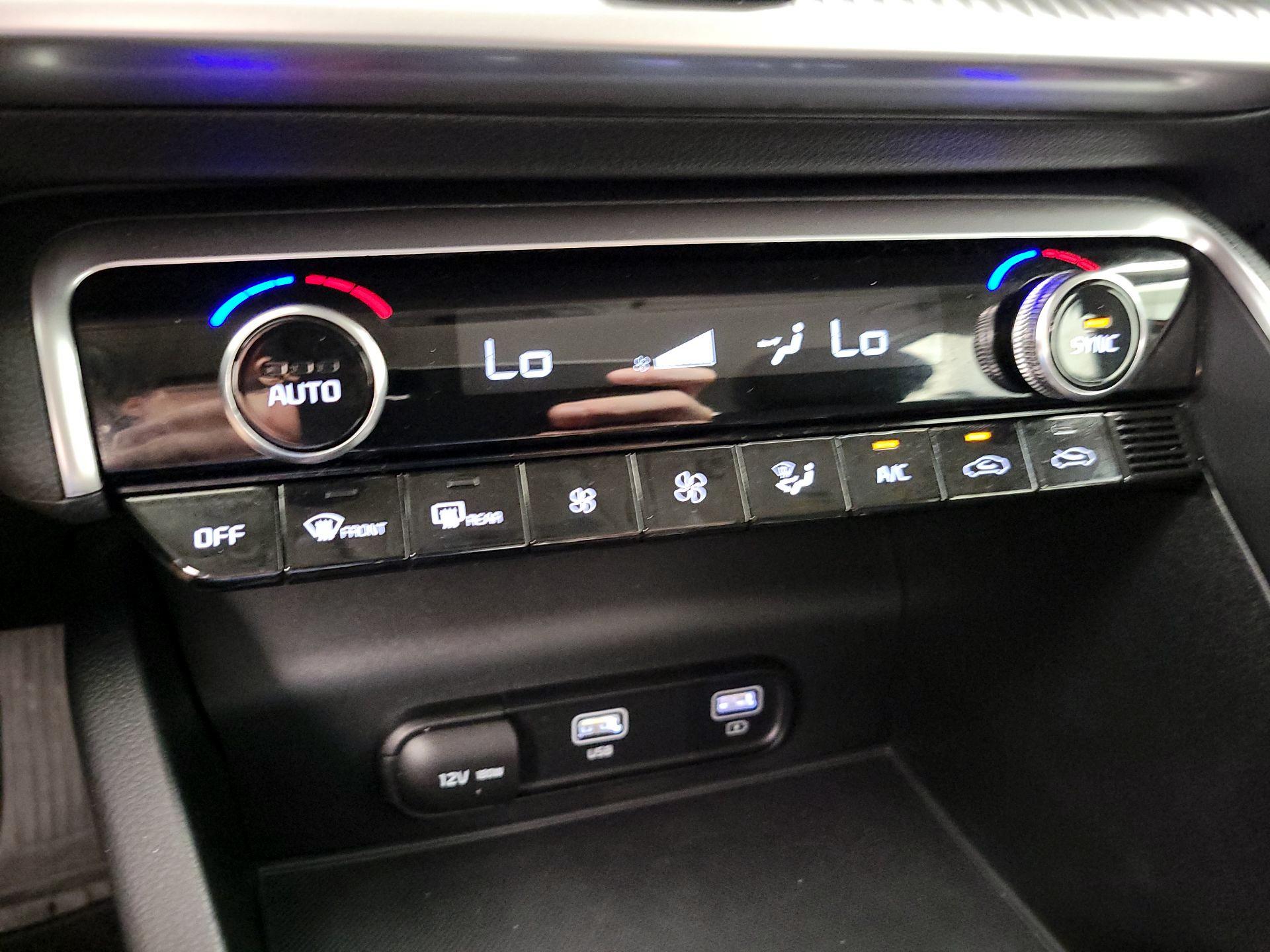 Thumbnail: 2021 Kia K5 - 16