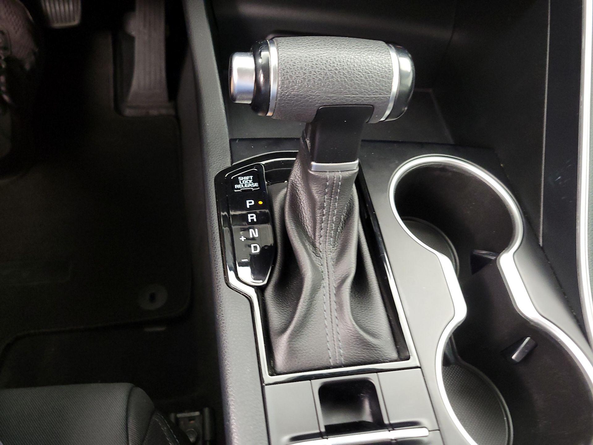 Thumbnail: 2021 Kia K5 - 17