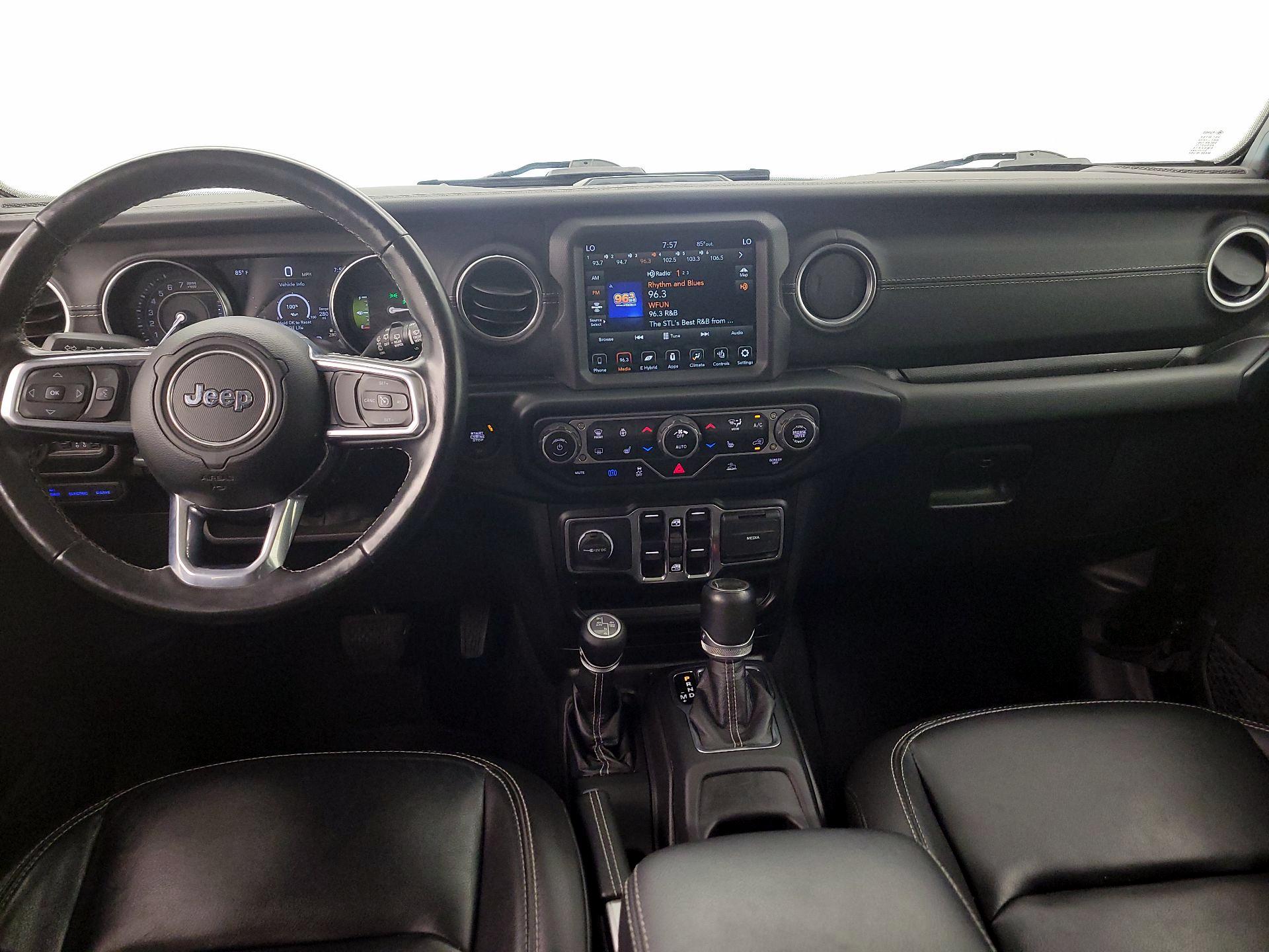 Thumbnail: 2021 Jeep Wrangler - 9