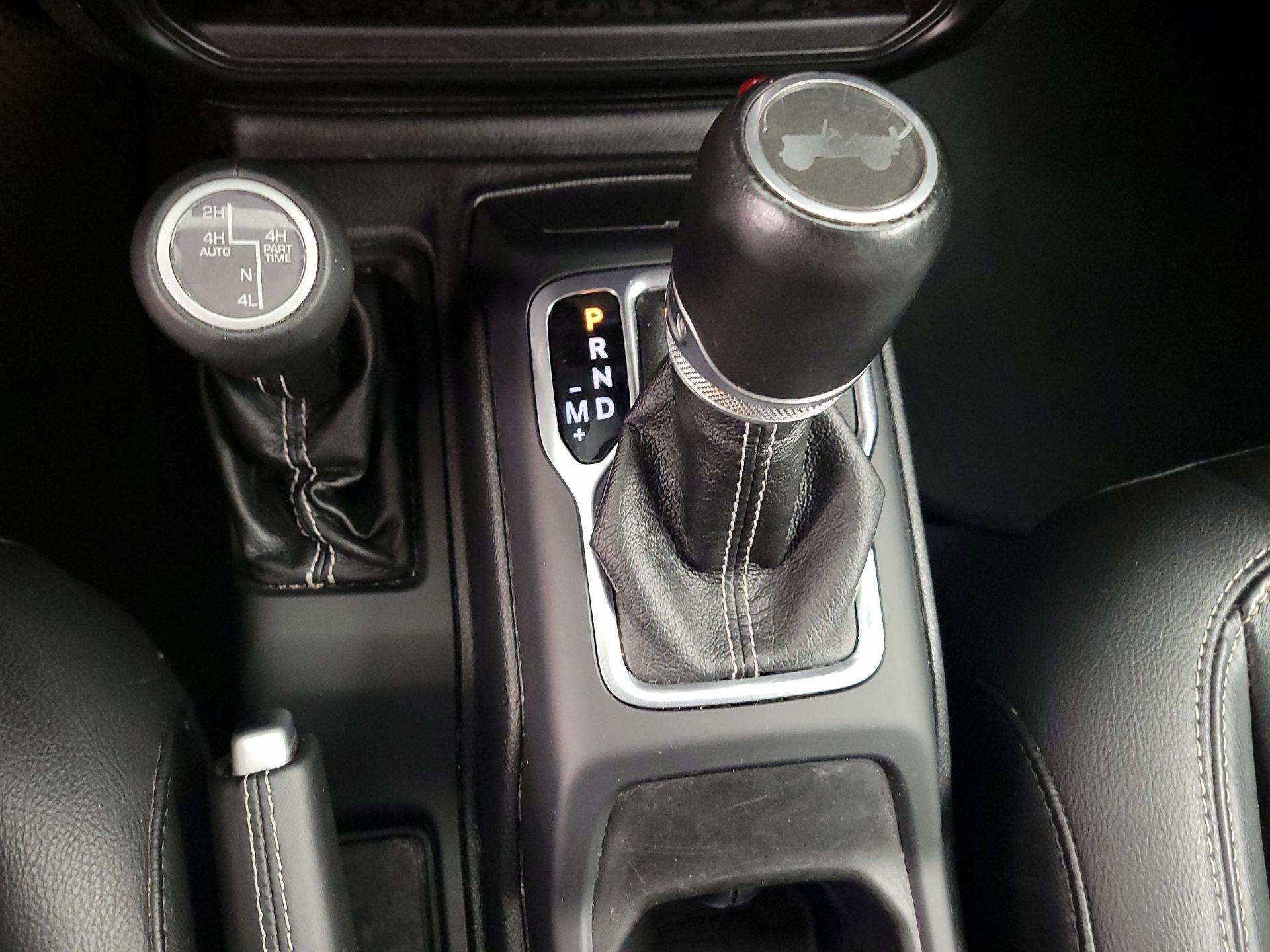 Thumbnail: 2021 Jeep Wrangler - 17