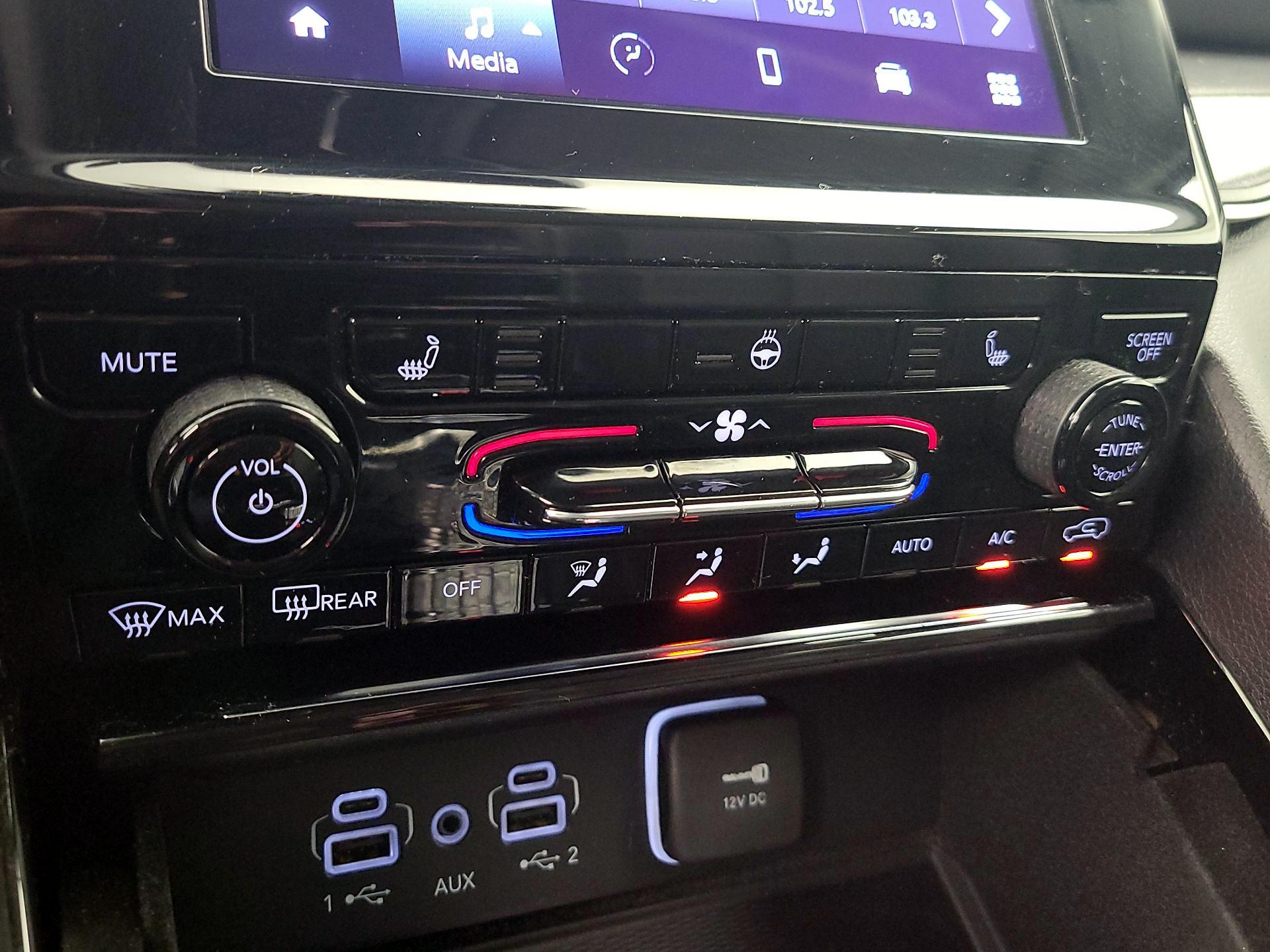 Thumbnail: 2021 Jeep Grand Cherokee L - 16