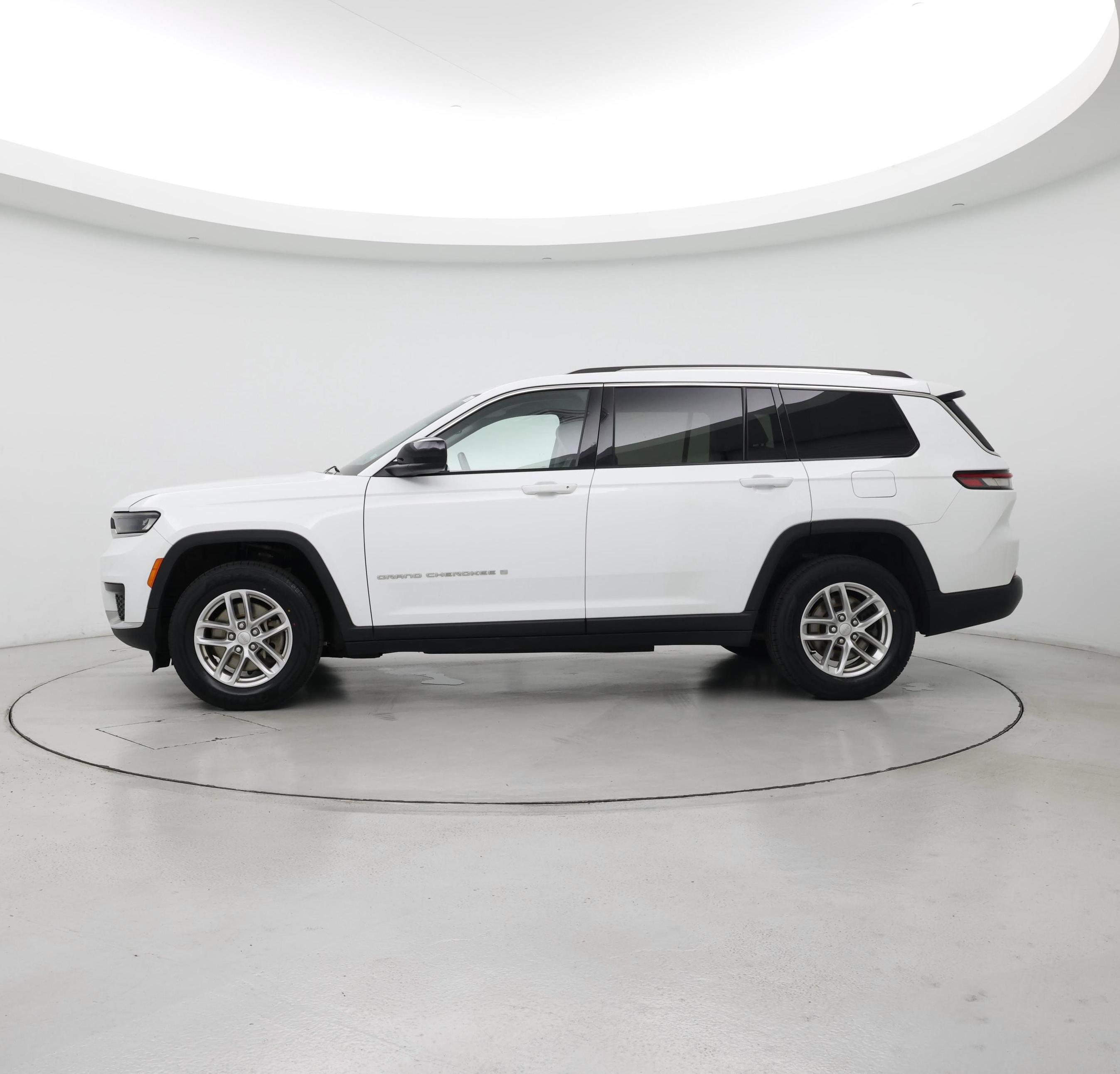 Thumbnail: 2021 Jeep Grand Cherokee L - 3