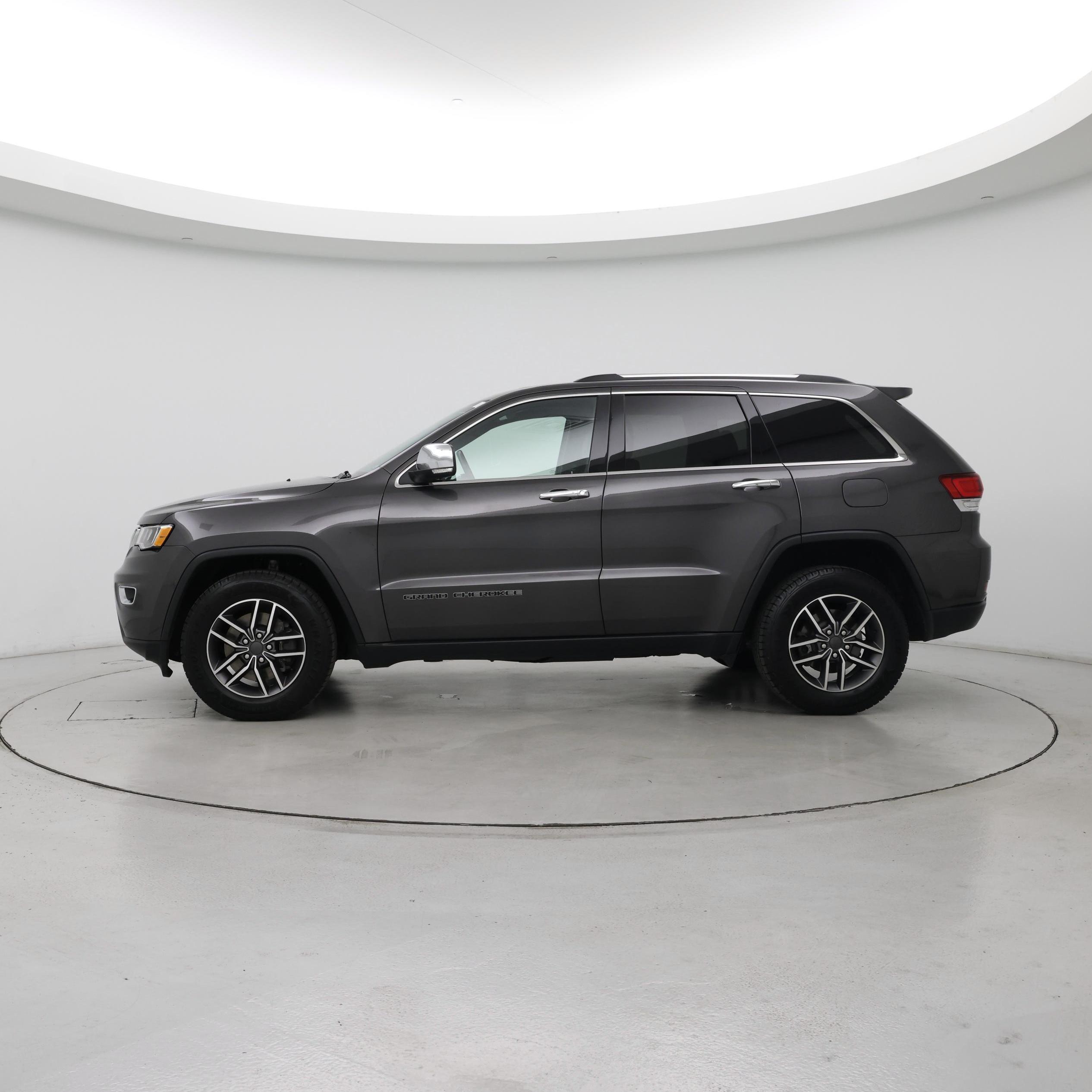 Thumbnail: 2021 Jeep Grand Cherokee - 3