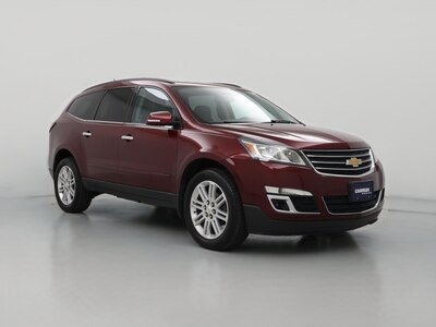Red 2015 Chevrolet Traverse LT