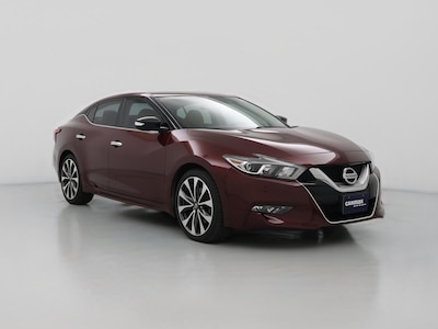 Red 2016 Nissan Maxima SR