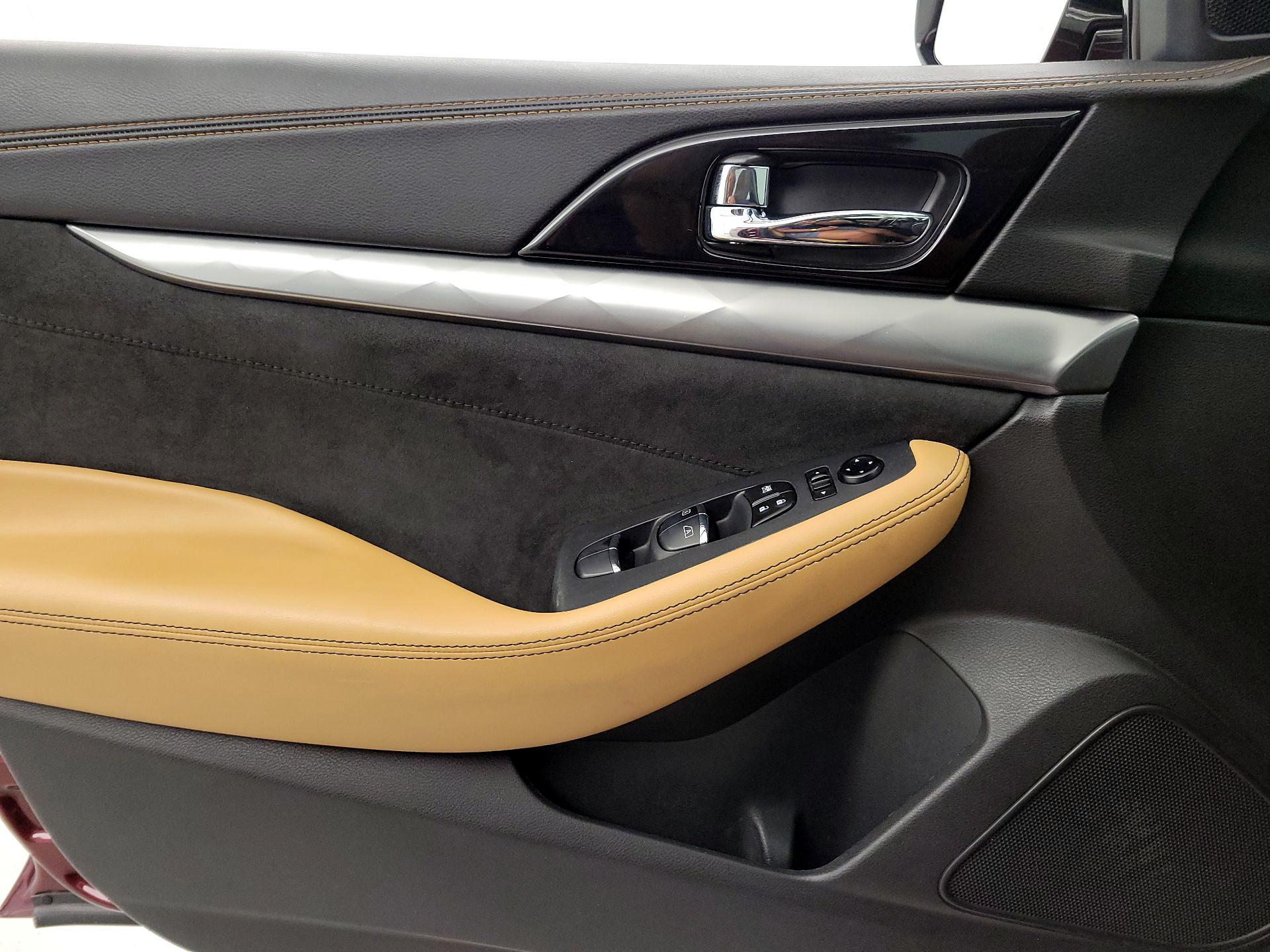 Thumbnail: 2016 Nissan Maxima - 12