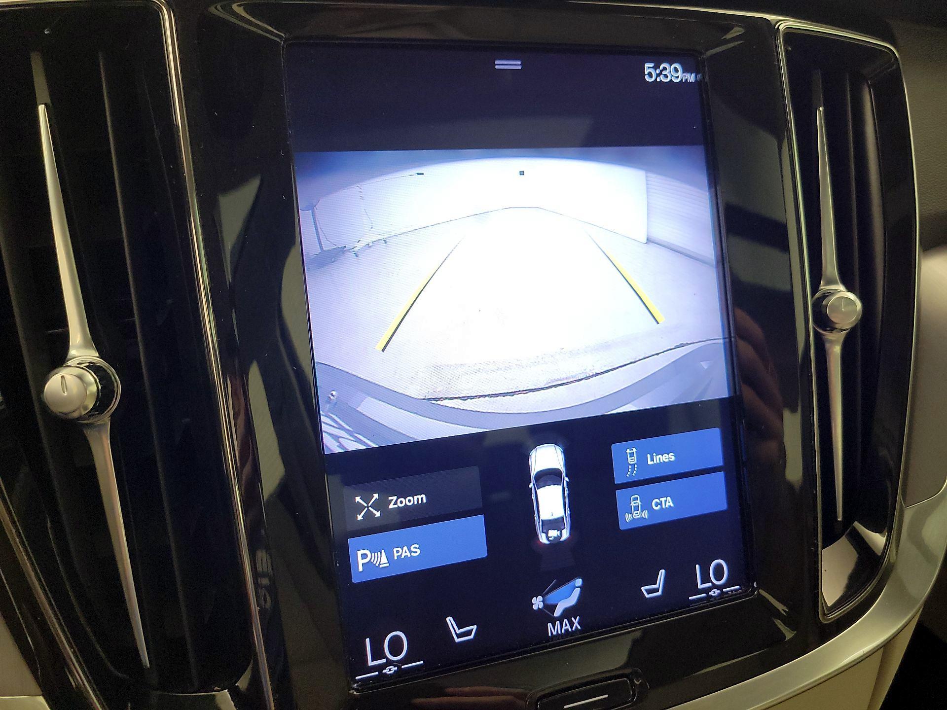 Thumbnail: 2020 Volvo S60 - 15