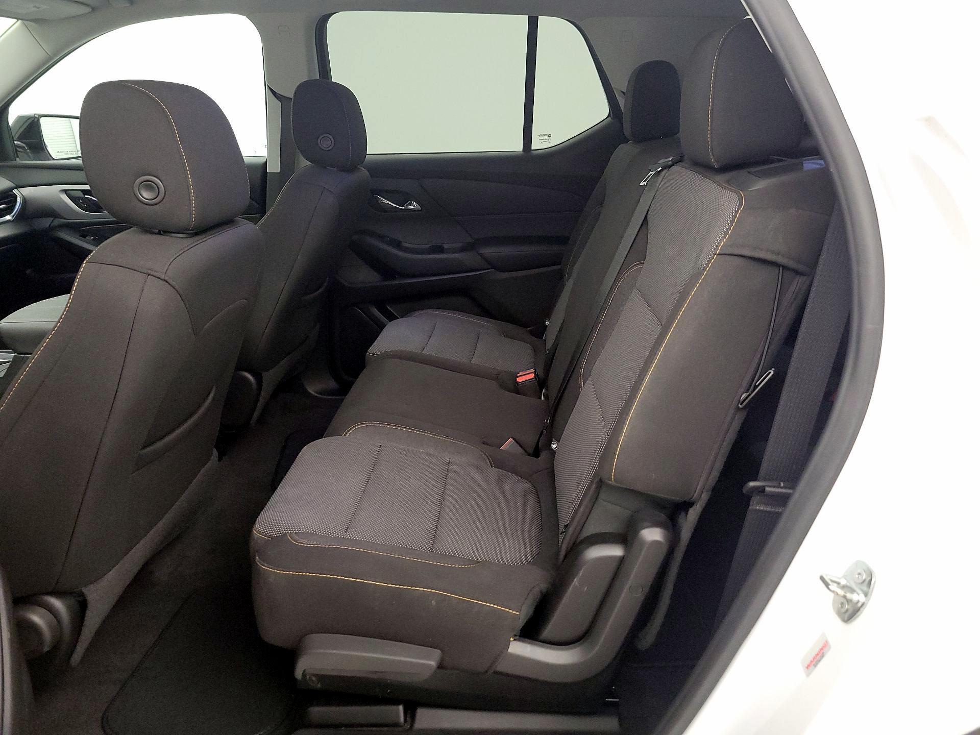 Thumbnail: 2019 Chevrolet Traverse - 19