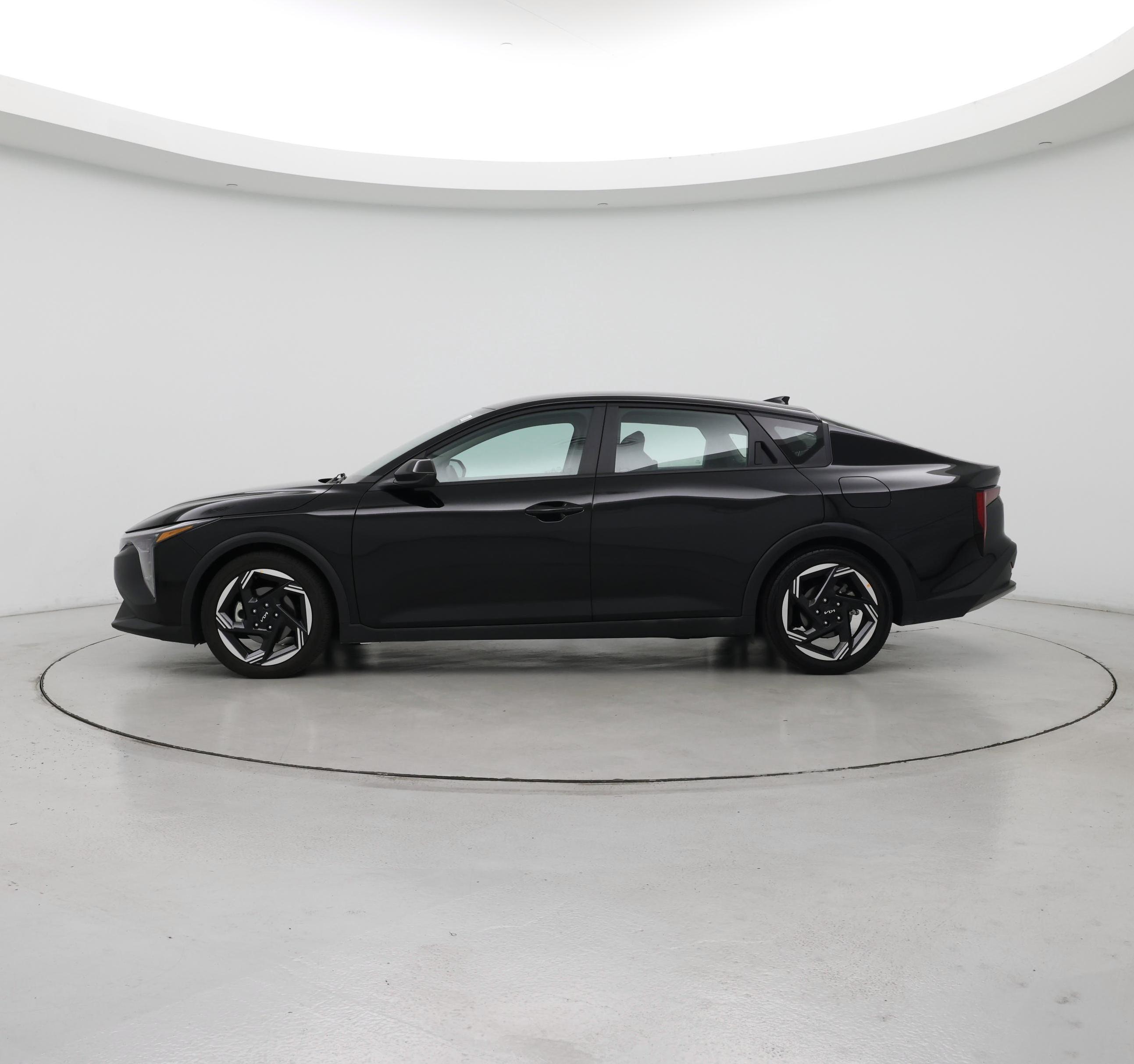 Thumbnail: 2025 Kia K4 - 3