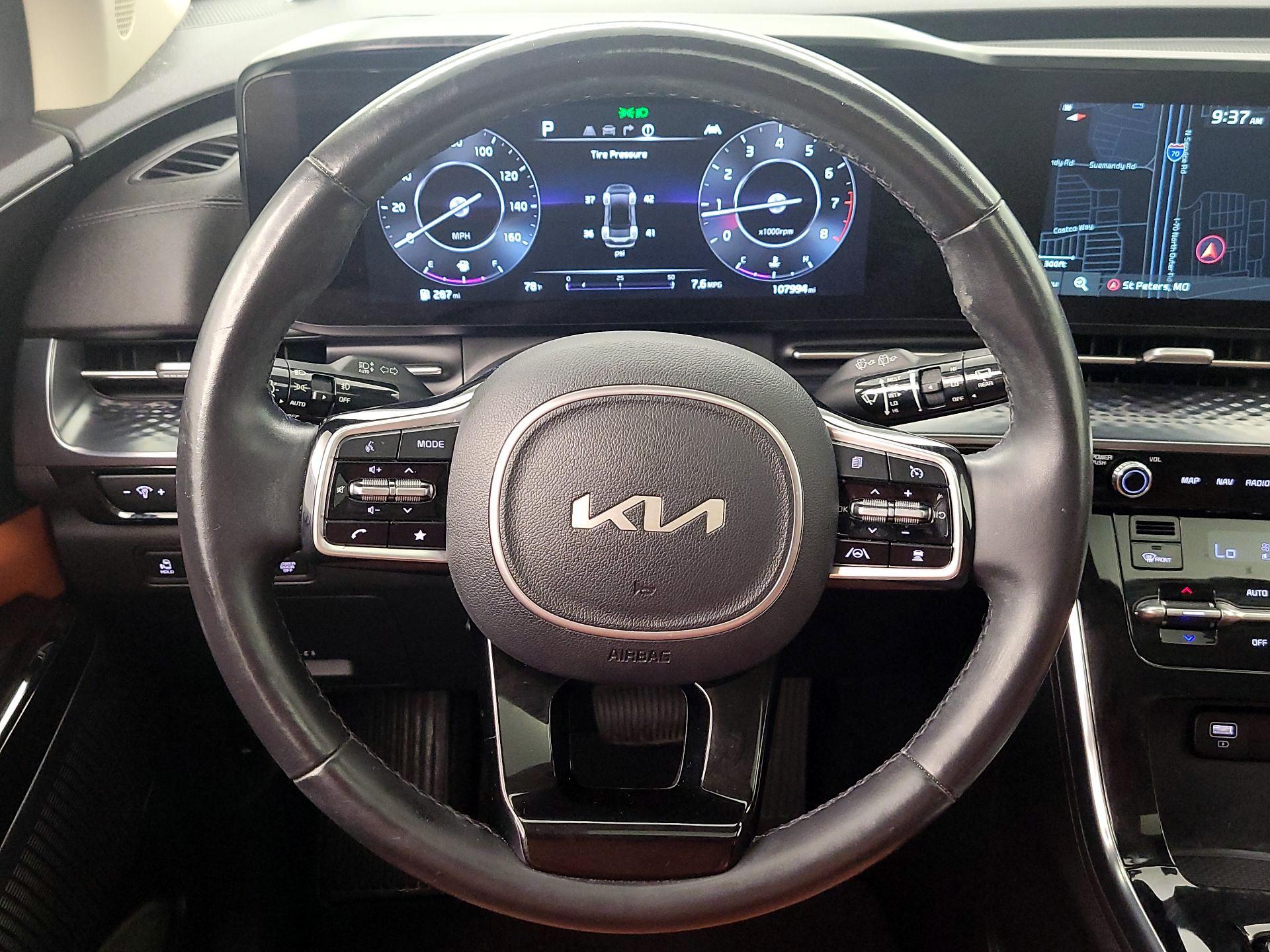 Thumbnail: 2022 Kia Carnival - 10
