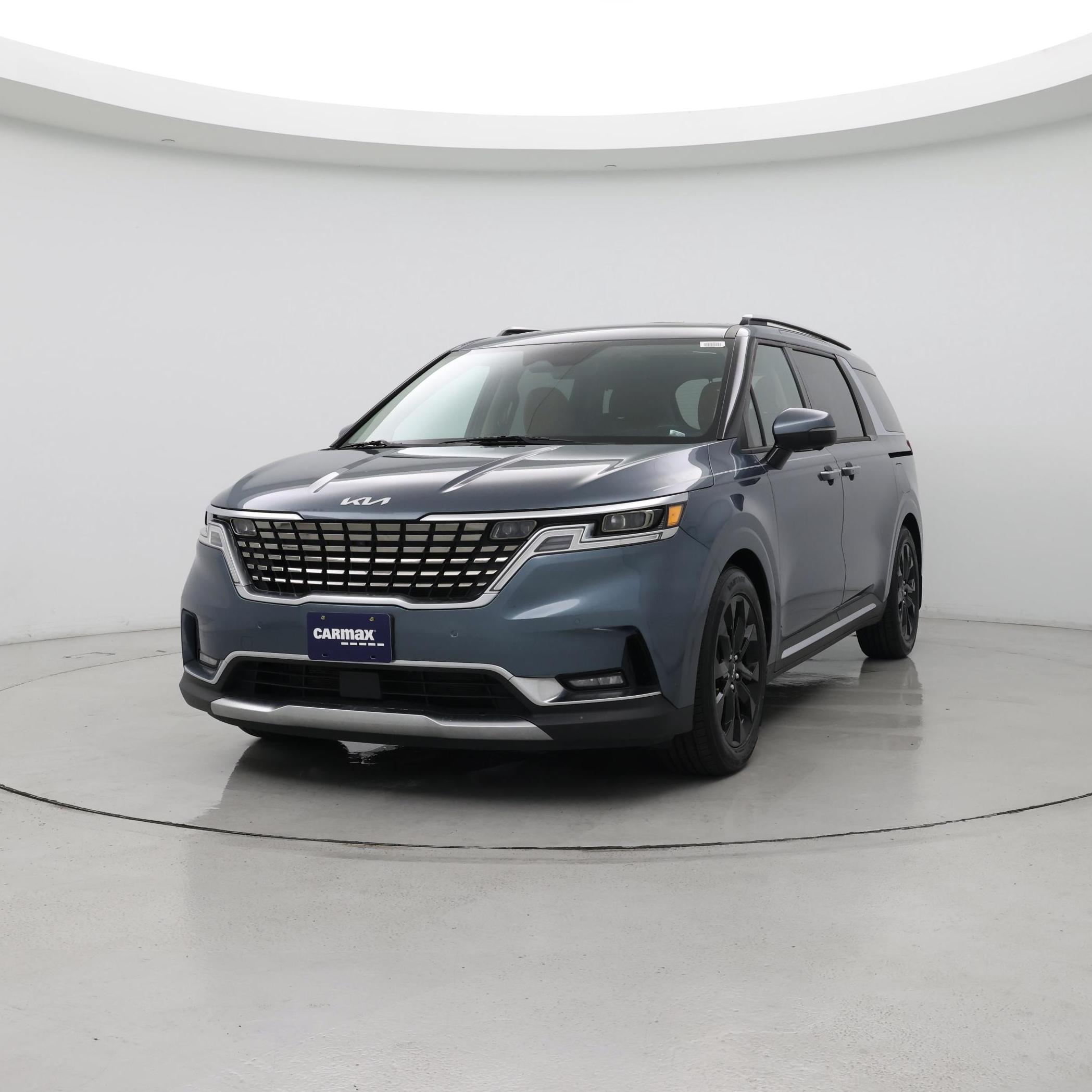 Thumbnail: 2022 Kia Carnival - 4