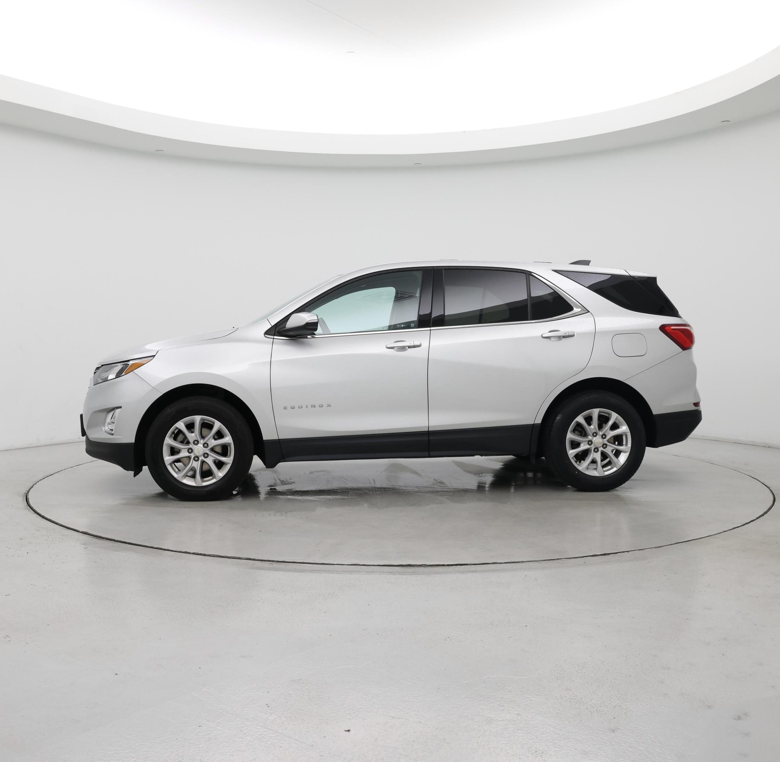 Thumbnail: 2018 Chevrolet Equinox - 3