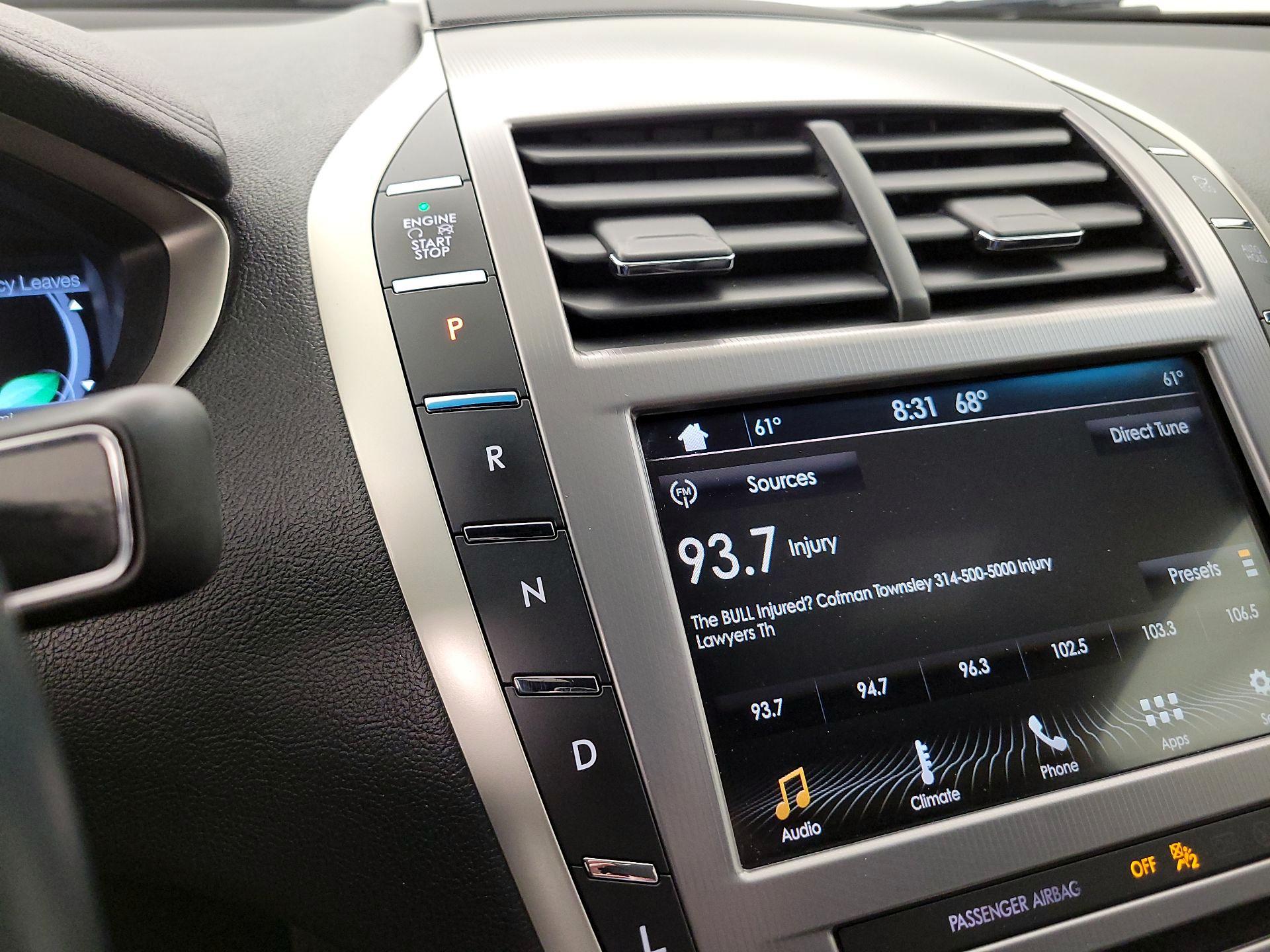 Thumbnail: 2018 Lincoln MKZ - 17
