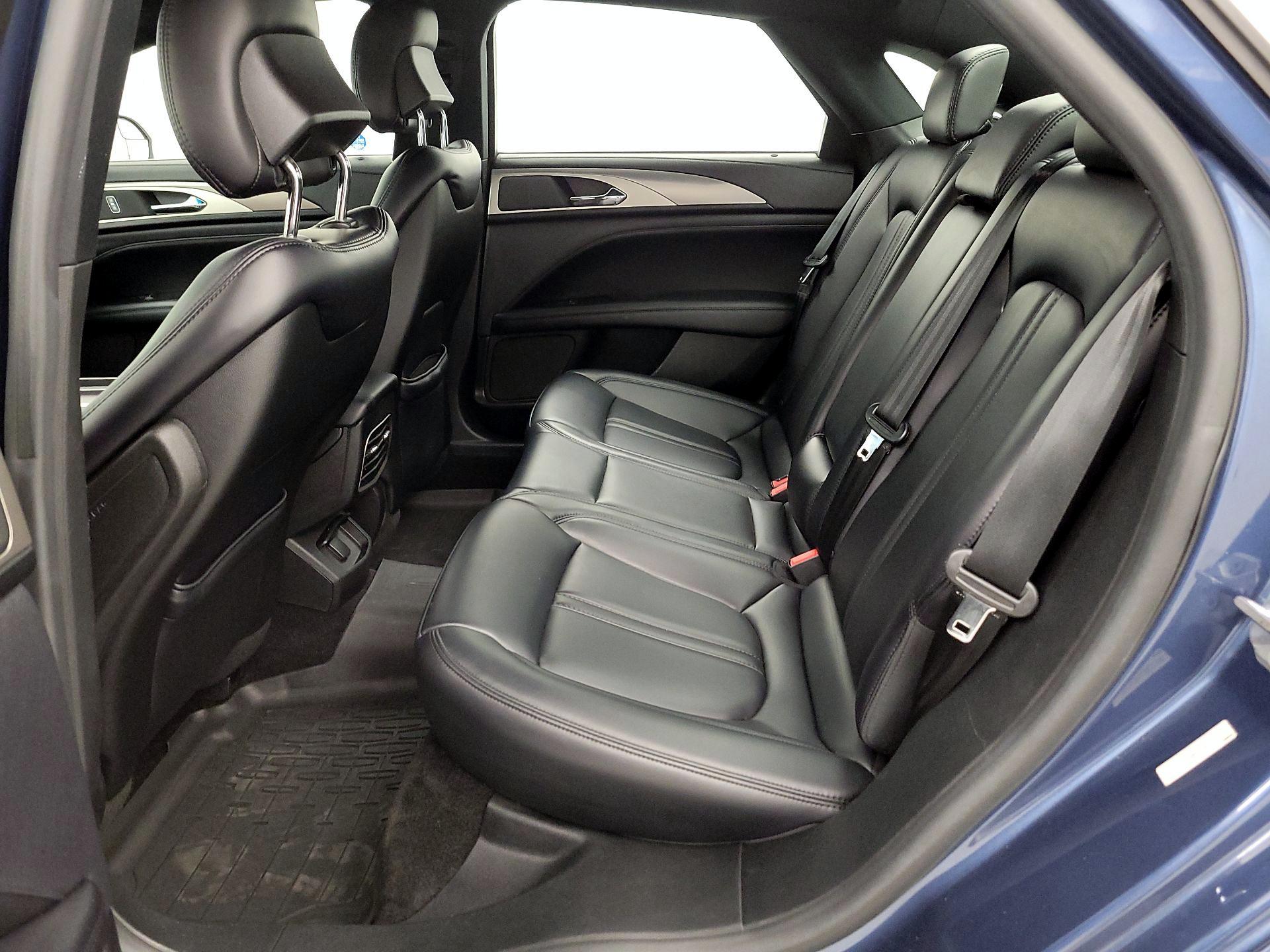 Thumbnail: 2018 Lincoln MKZ - 19
