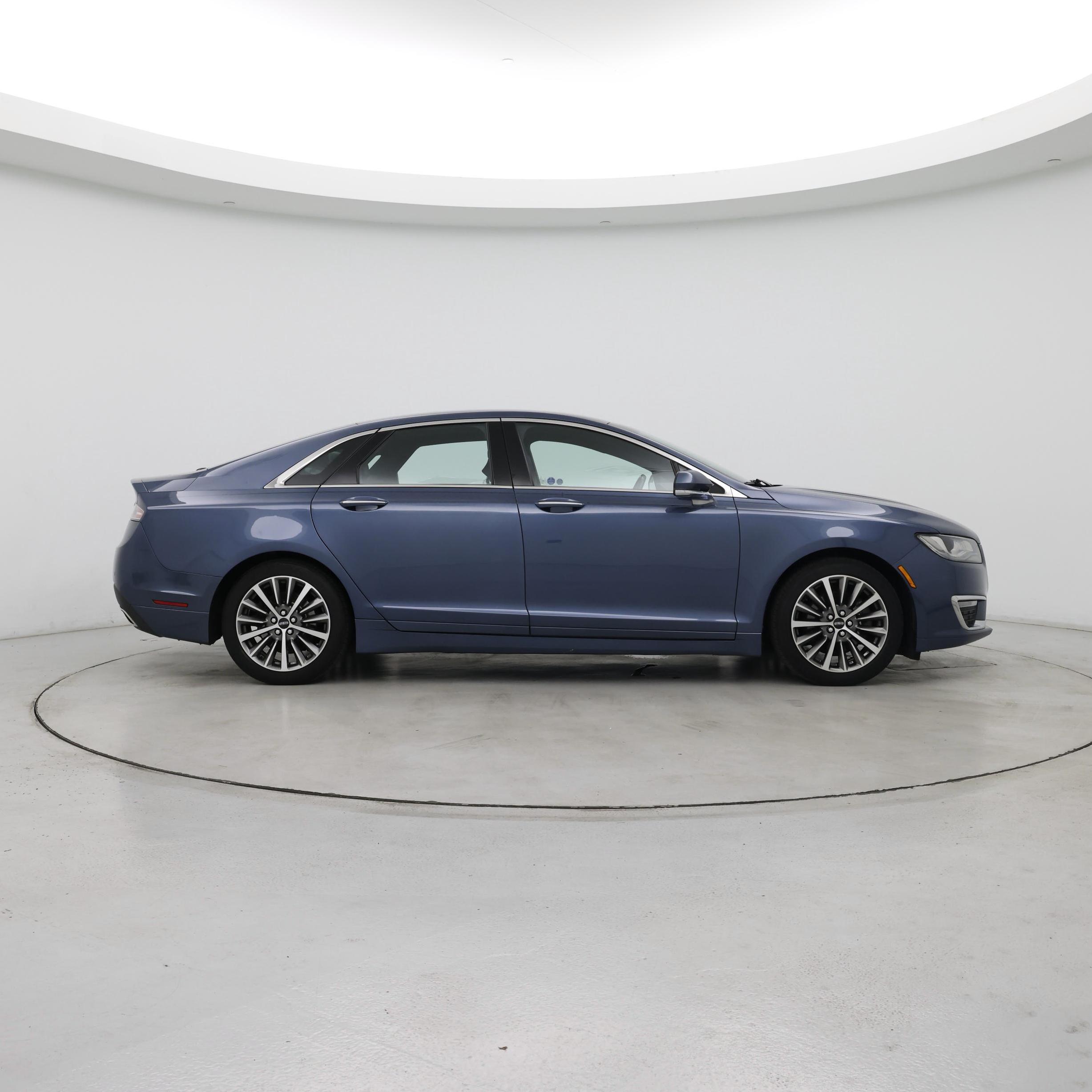 Thumbnail: 2018 Lincoln MKZ - 7