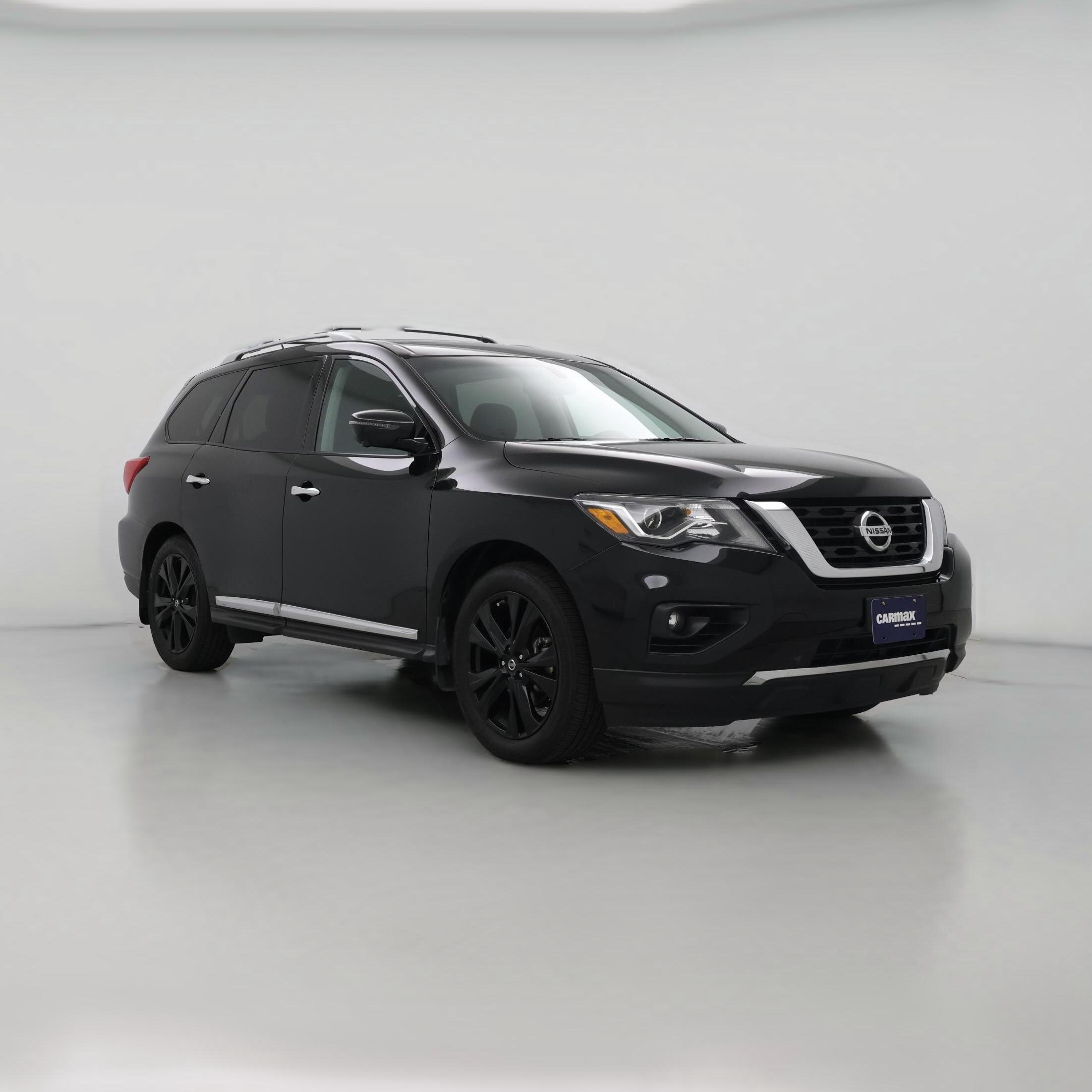 Thumbnail: 2017 Nissan Pathfinder - 1