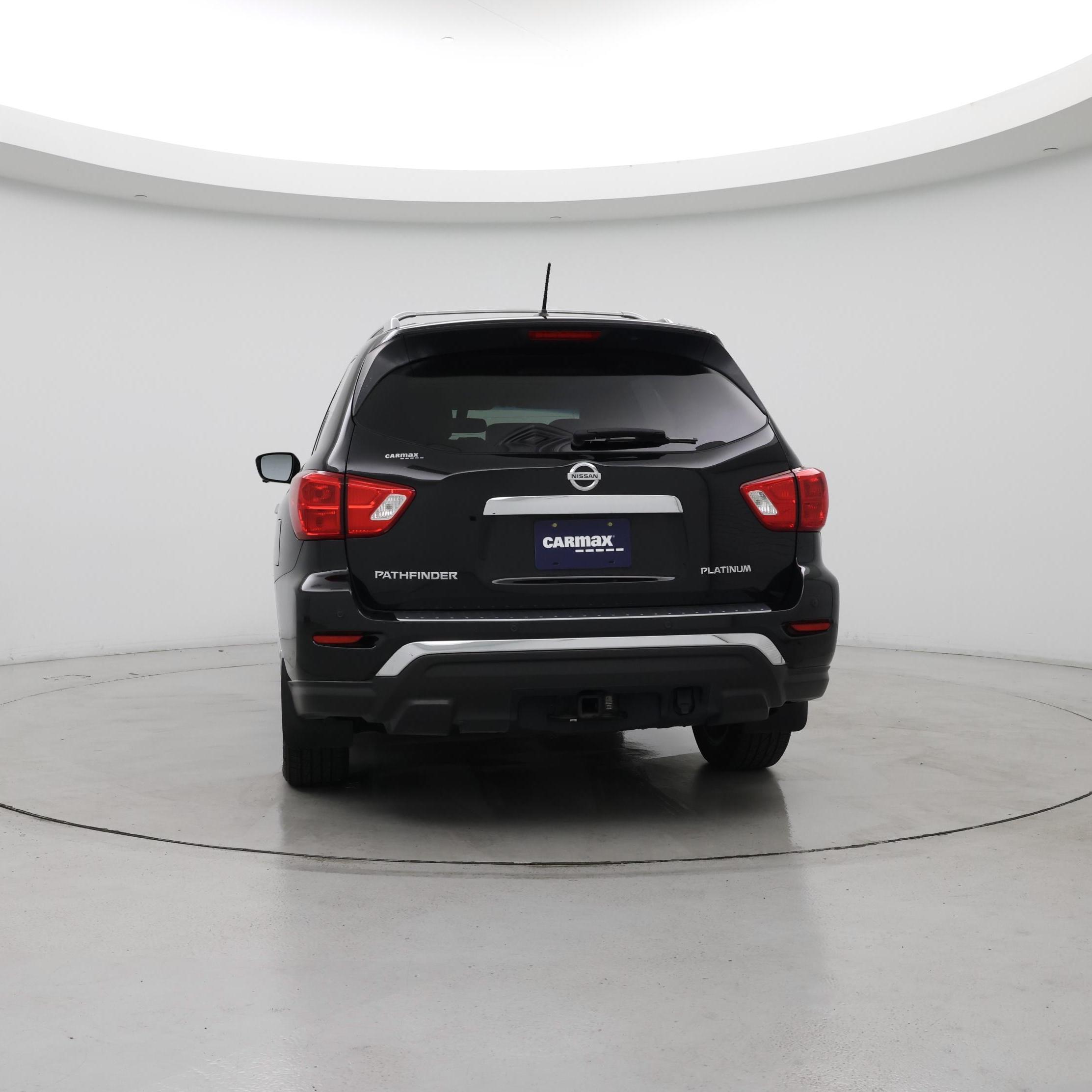 Thumbnail: 2017 Nissan Pathfinder - 6