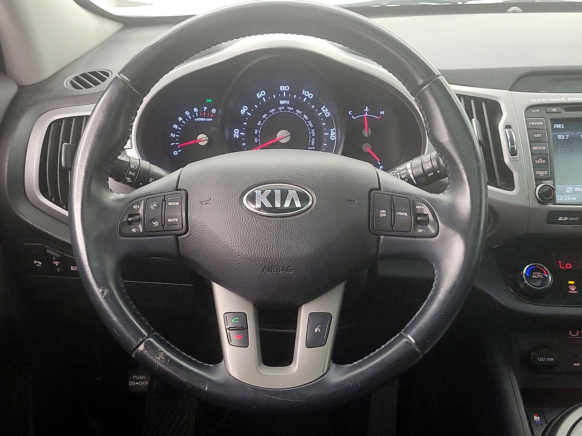 Thumbnail: 2016 Kia Sportage - 10