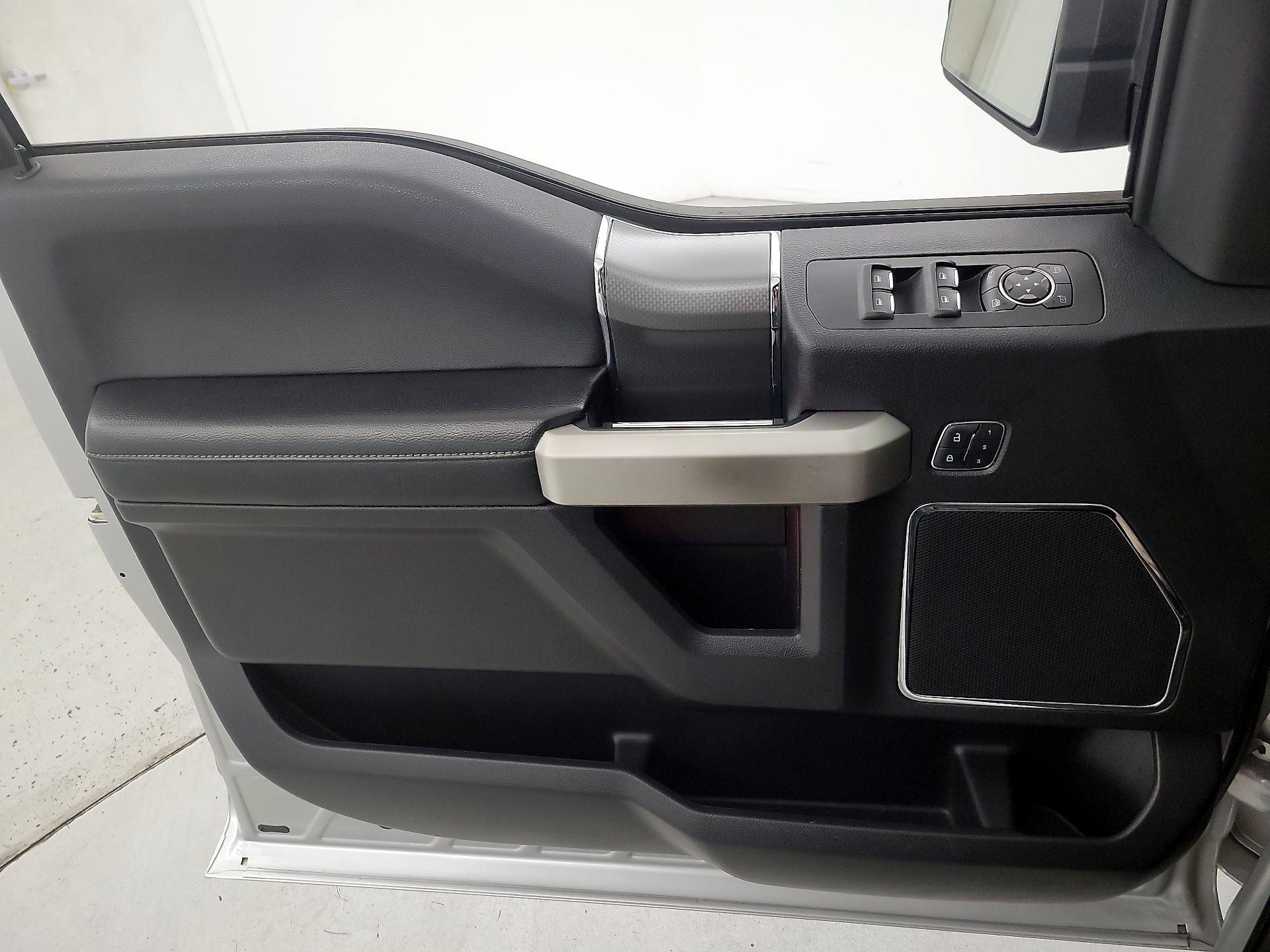 Thumbnail: 2015 Ford F-150 - 12