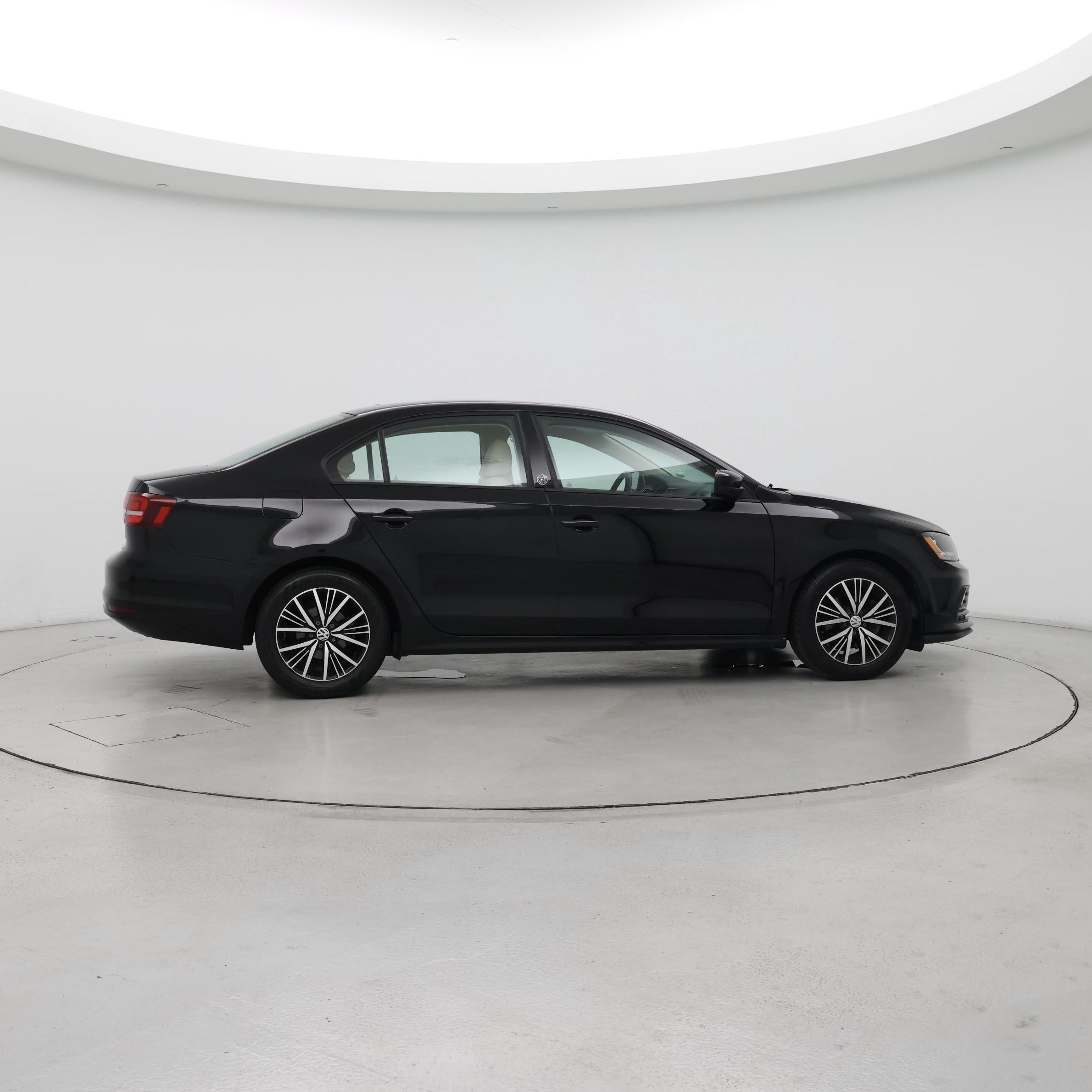 Thumbnail: 2018 Volkswagen Jetta - 7