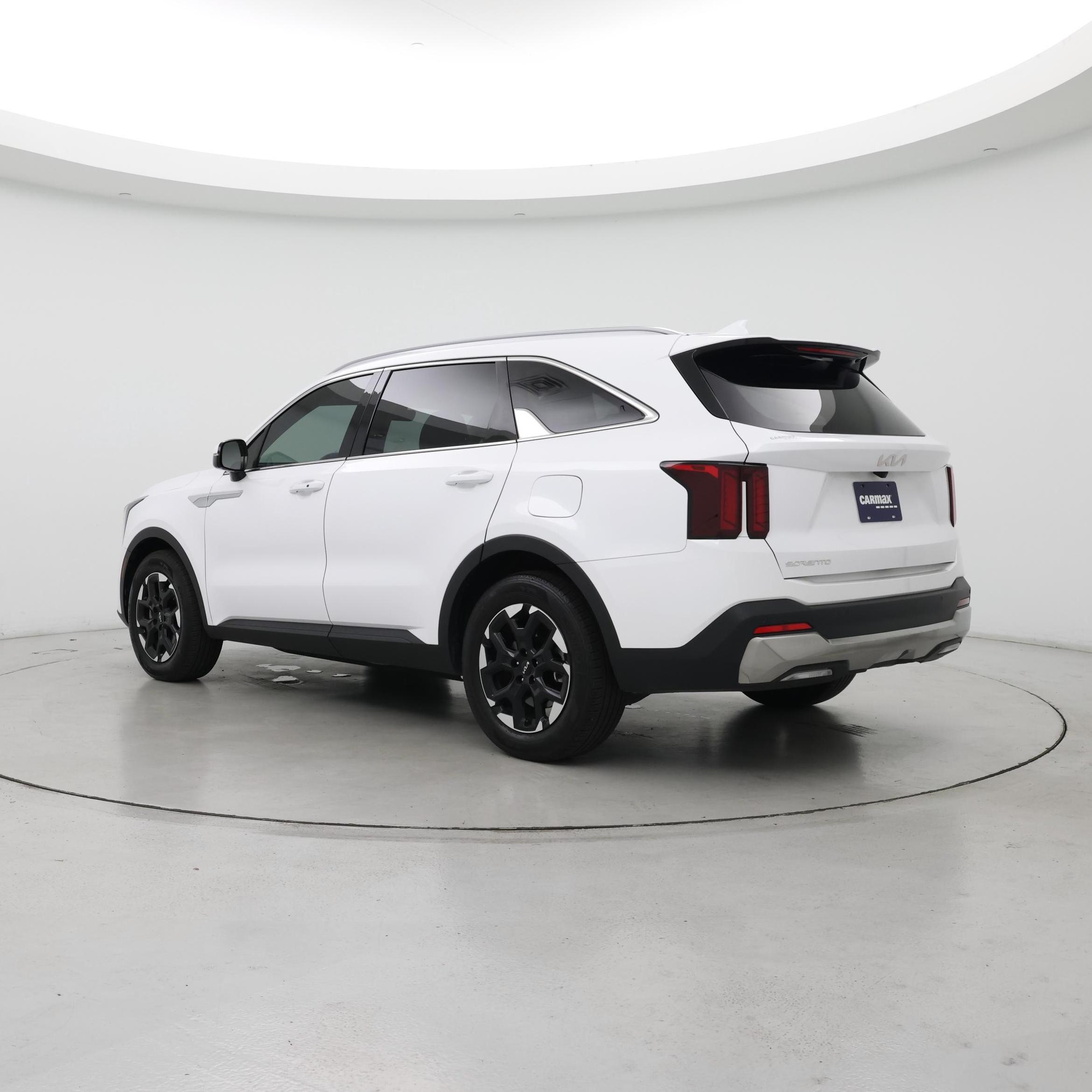 Thumbnail: 2025 Kia Sorento - 2