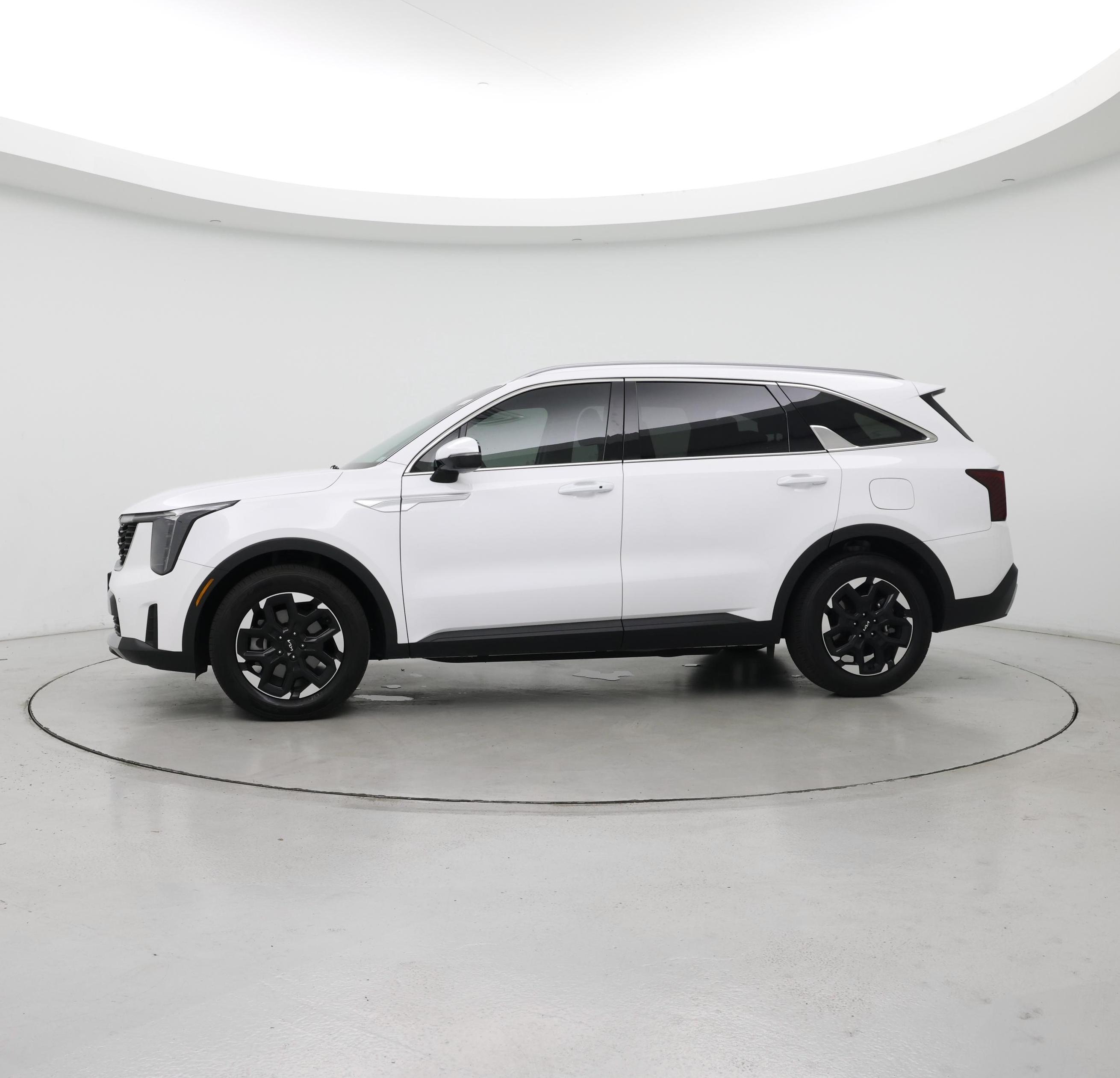Thumbnail: 2025 Kia Sorento - 3