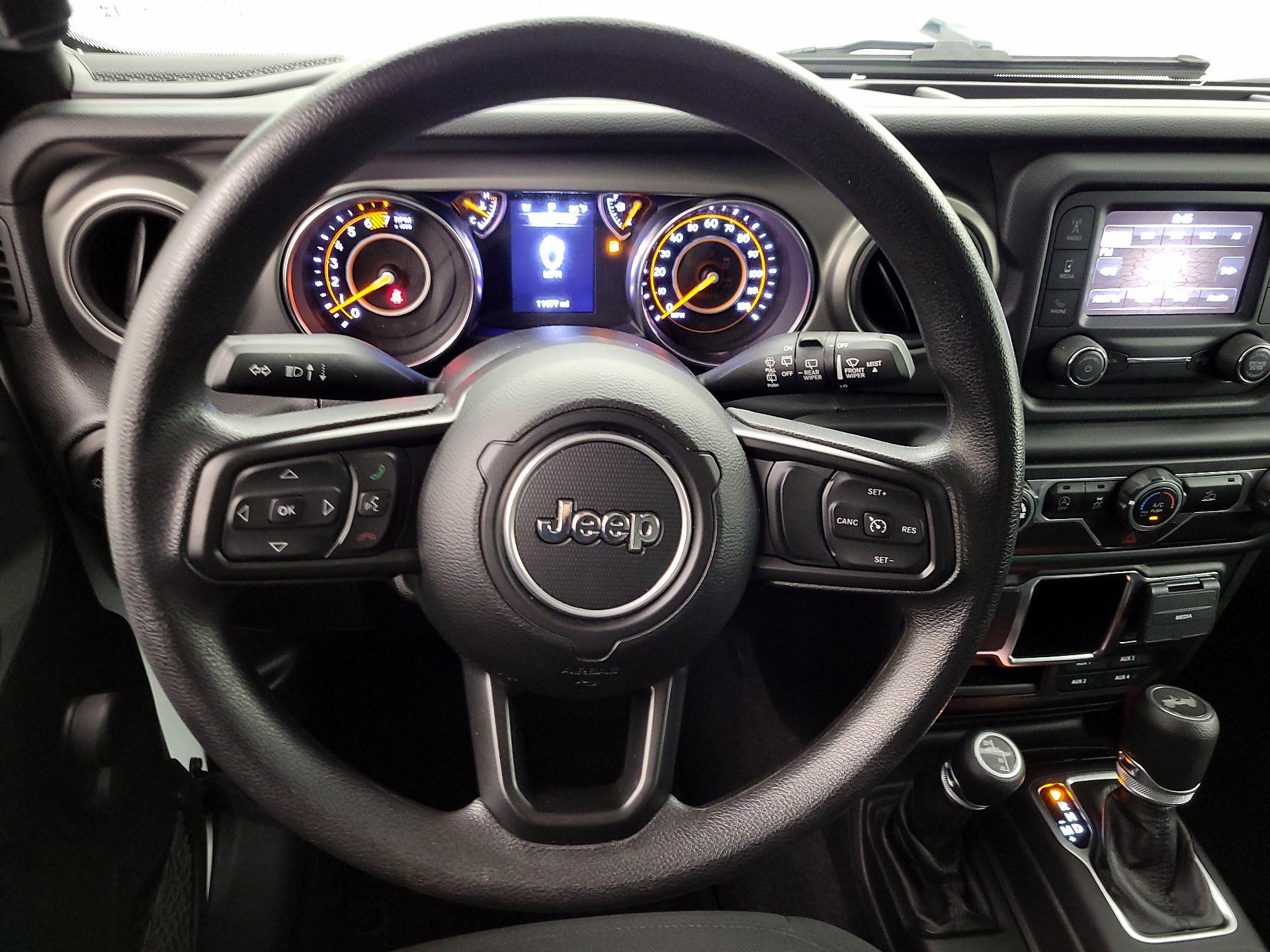 Thumbnail: 2021 Jeep Wrangler - 10