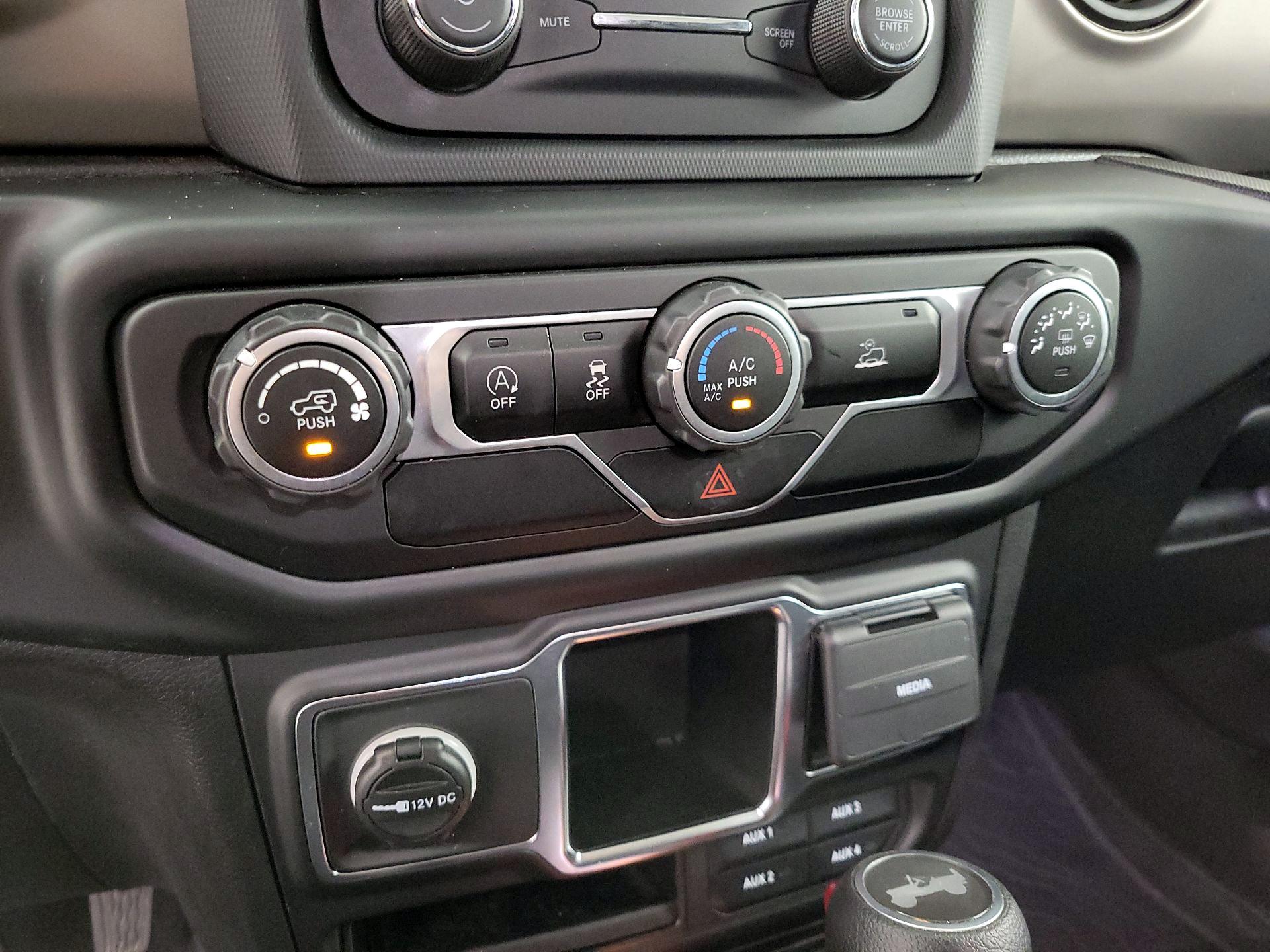 Thumbnail: 2021 Jeep Wrangler - 16