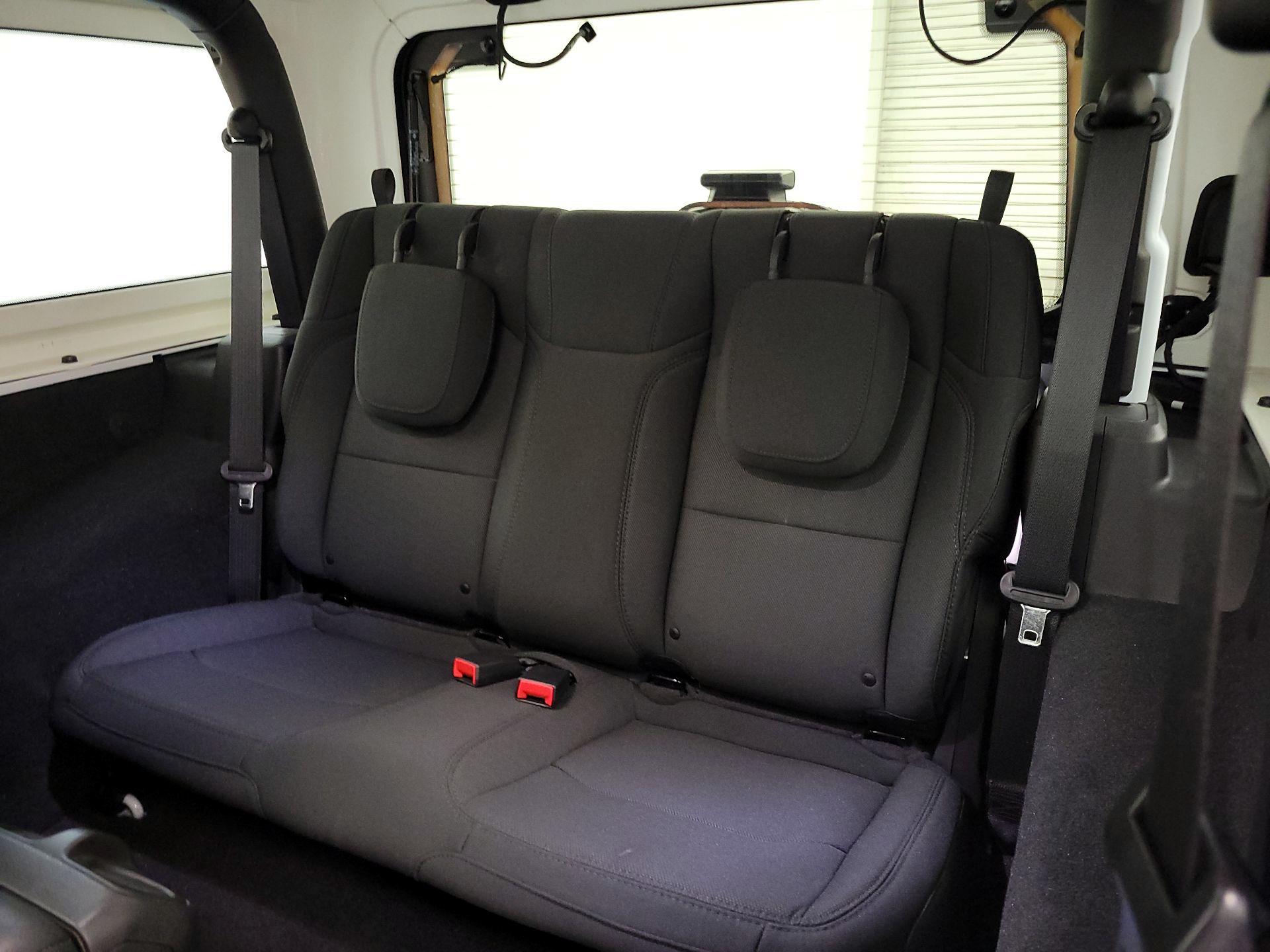 Thumbnail: 2021 Jeep Wrangler - 19