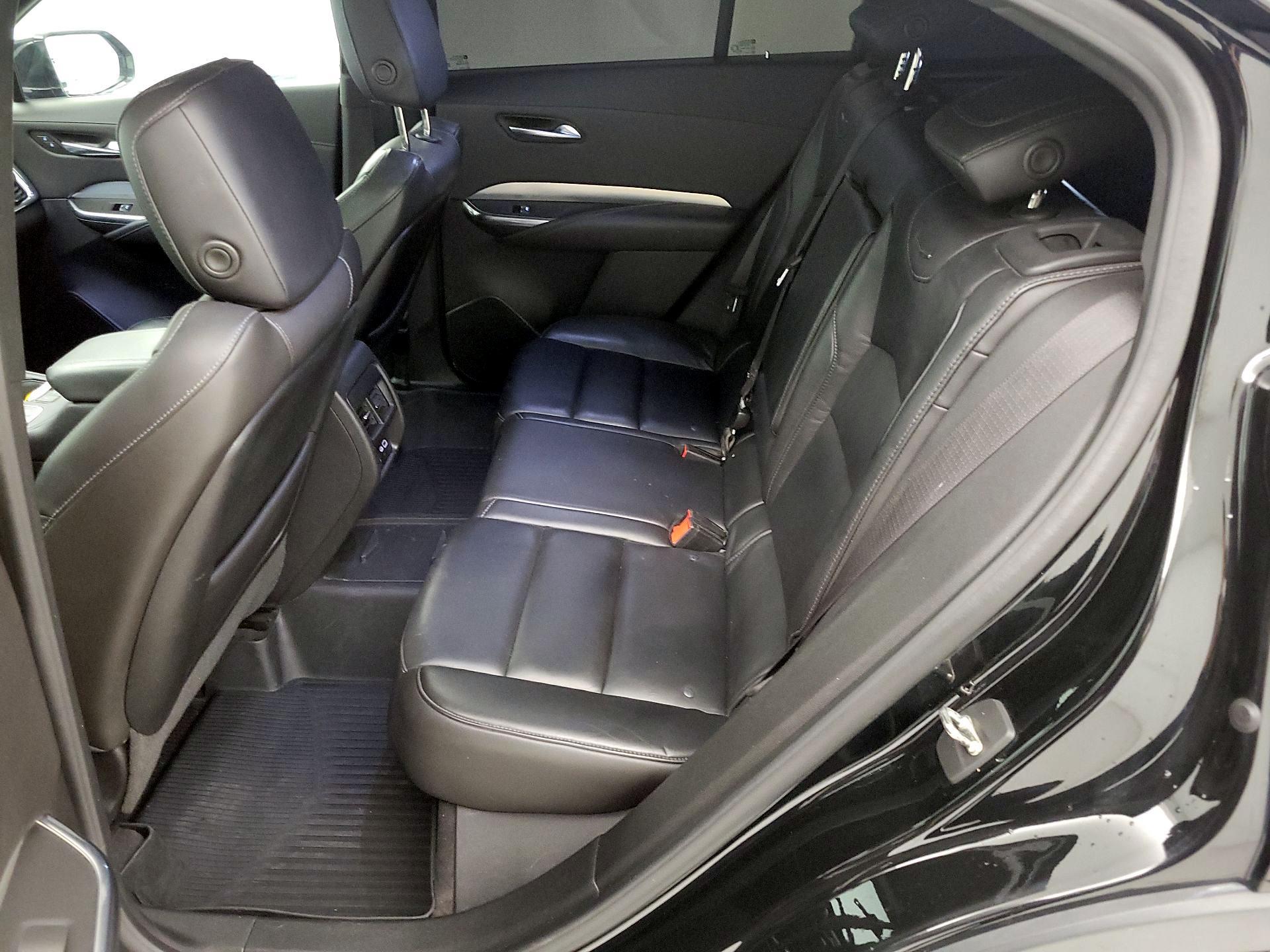 Thumbnail: 2019 Cadillac XT4 - 20