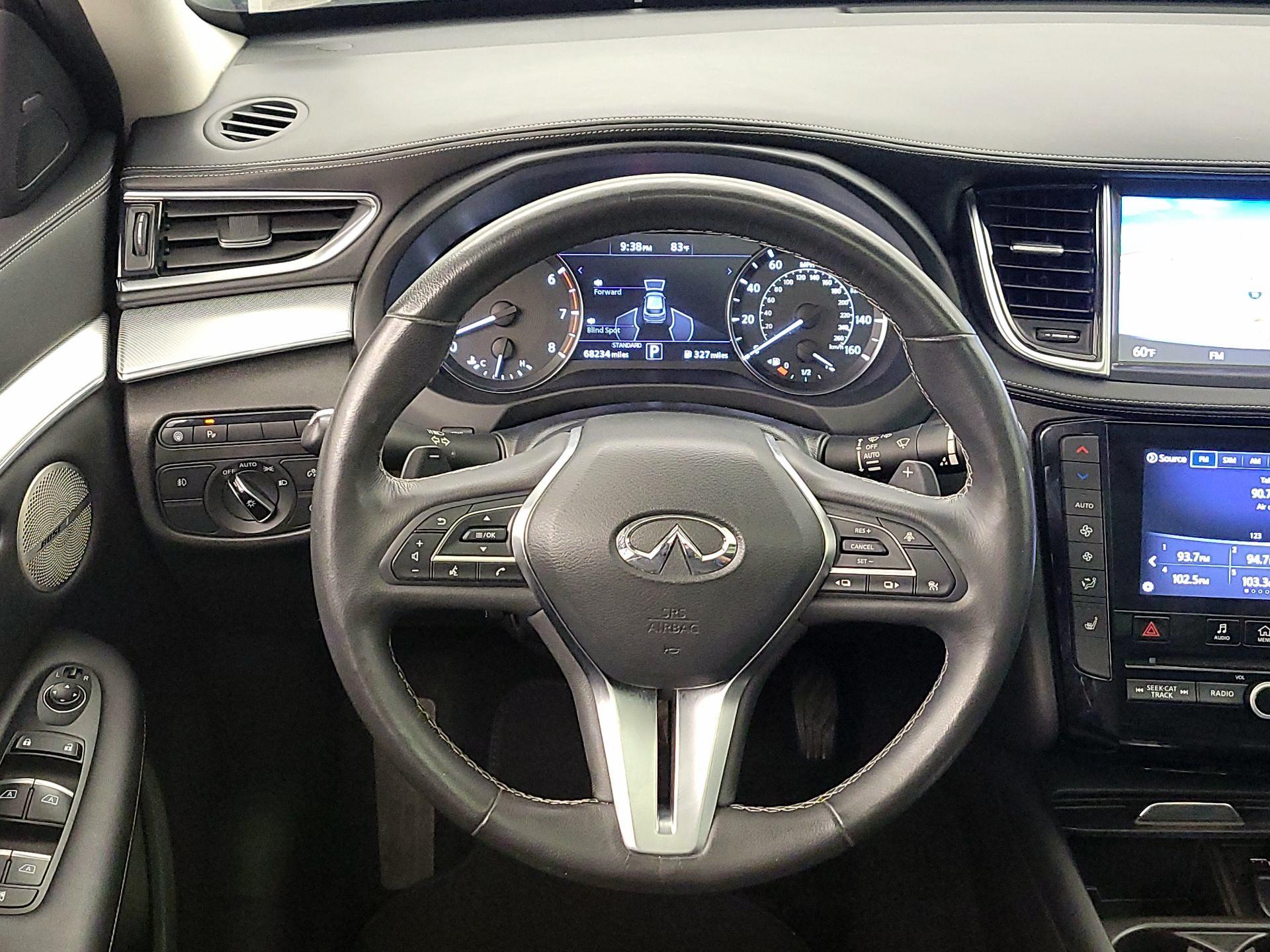 Thumbnail: 2019 INFINITI QX50 - 10