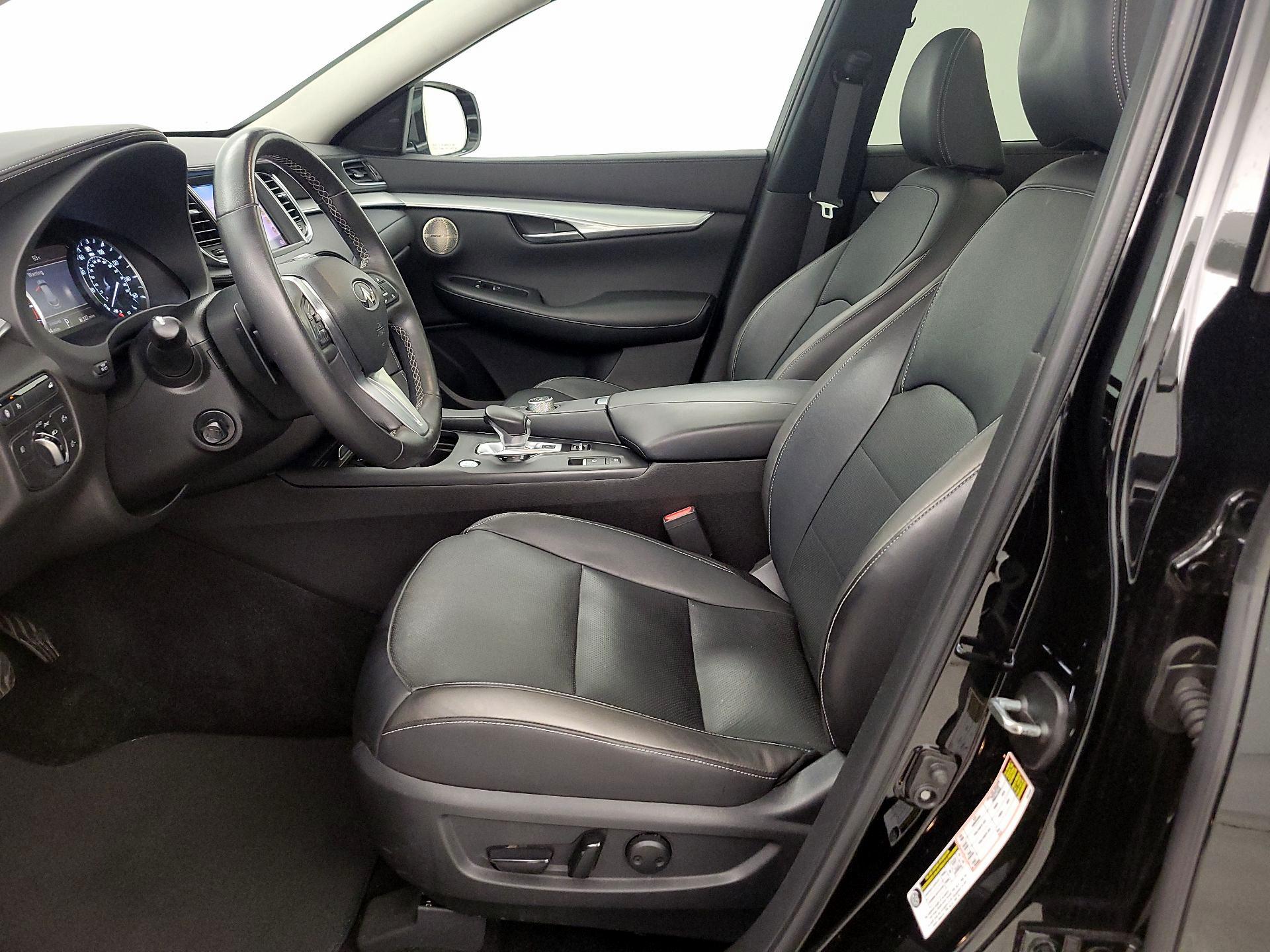 Thumbnail: 2019 INFINITI QX50 - 11