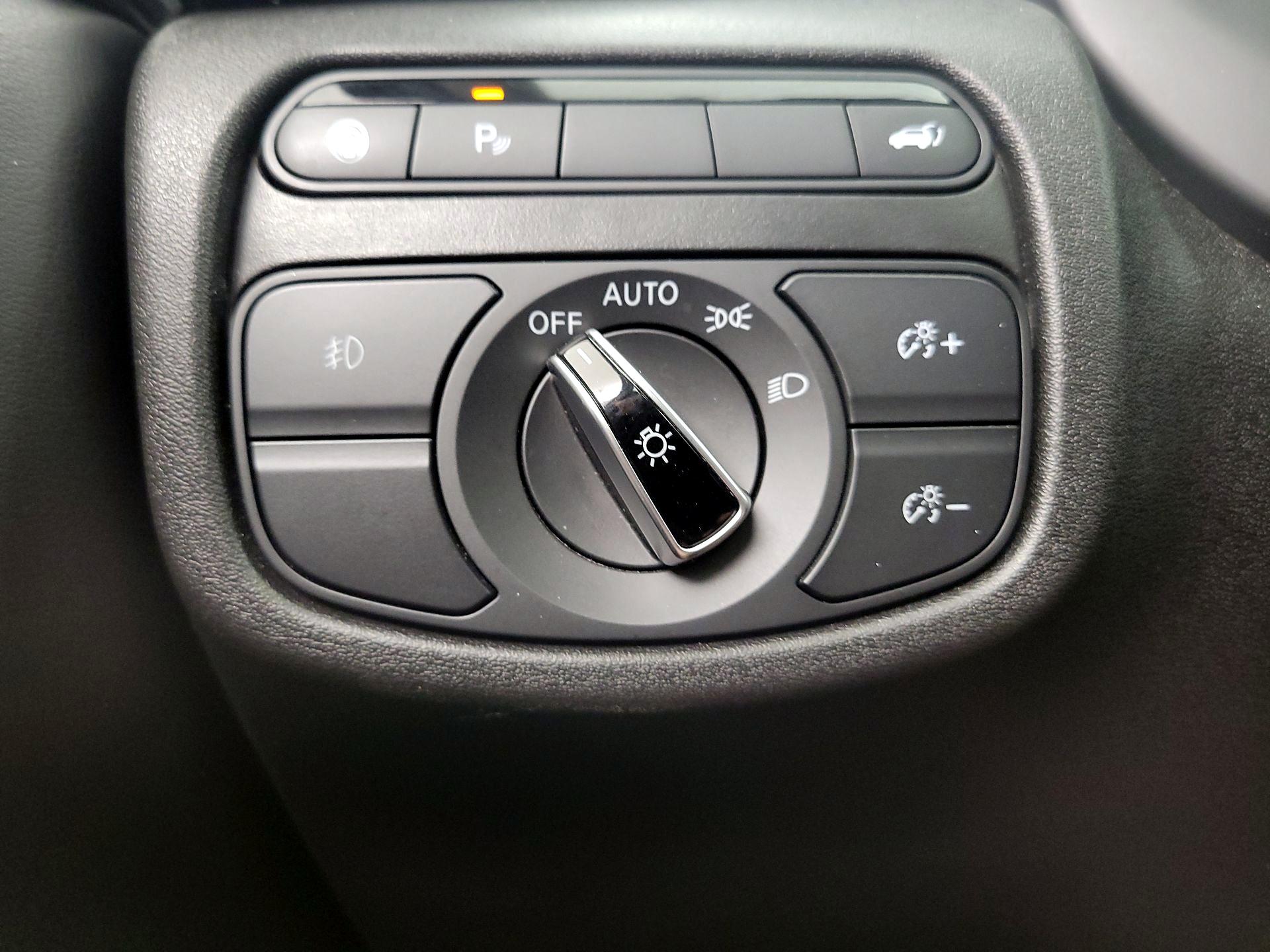 Thumbnail: 2019 INFINITI QX50 - 13