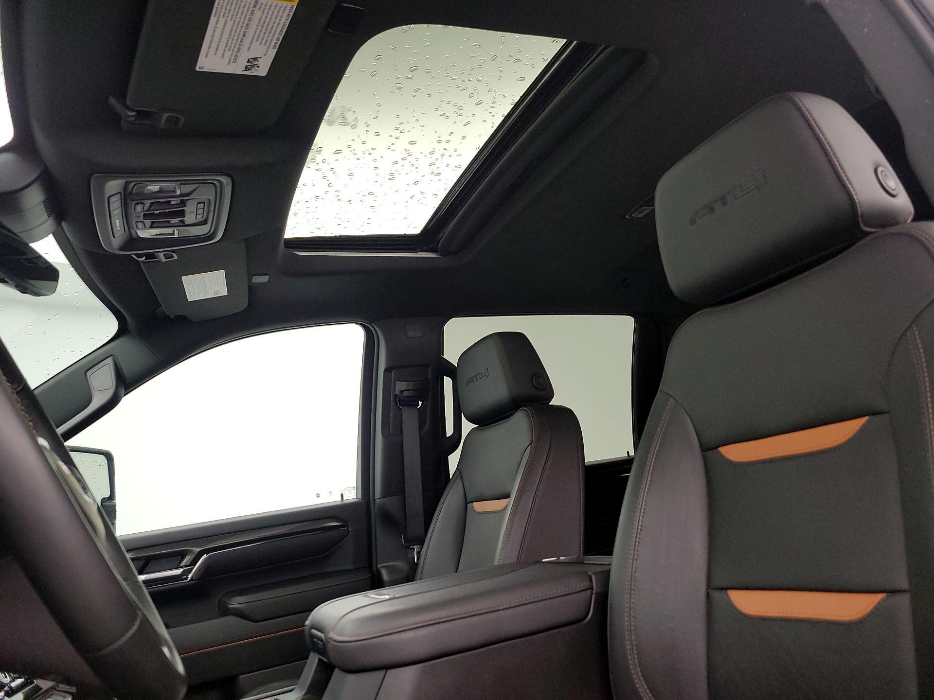 Thumbnail: 2024 GMC Sierra 2500 - 19